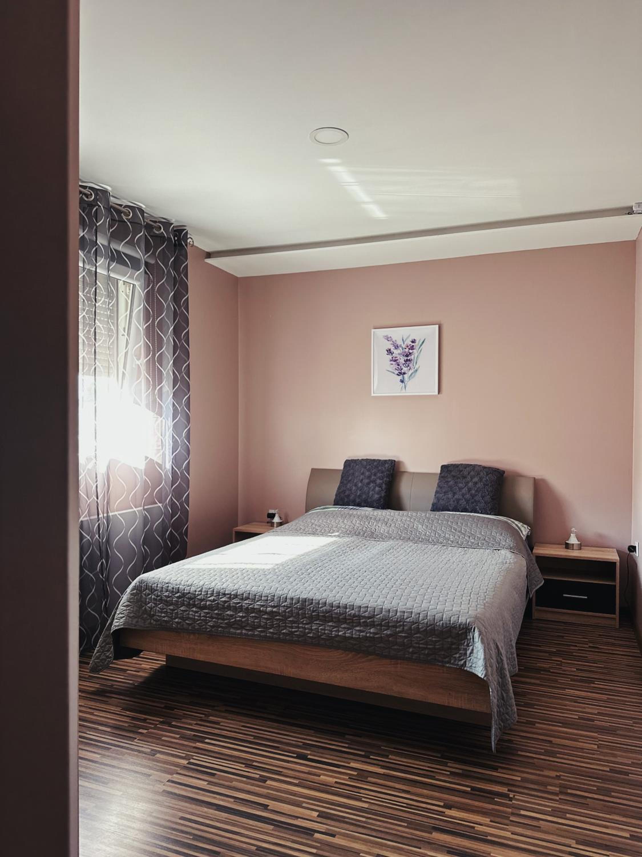 Two-Bedroom Apartment - Photo 31