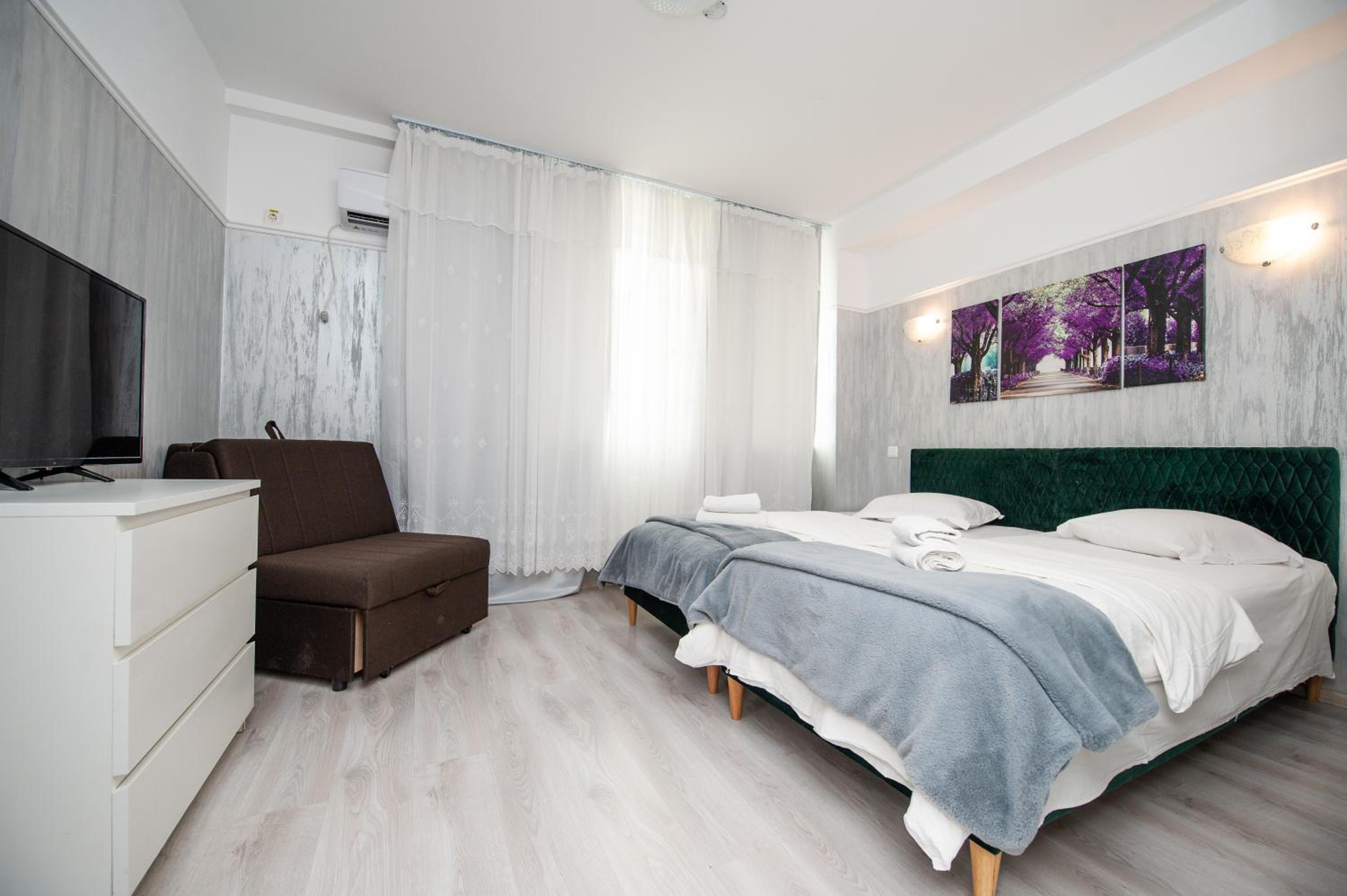 Double or Twin Room - Photo 29