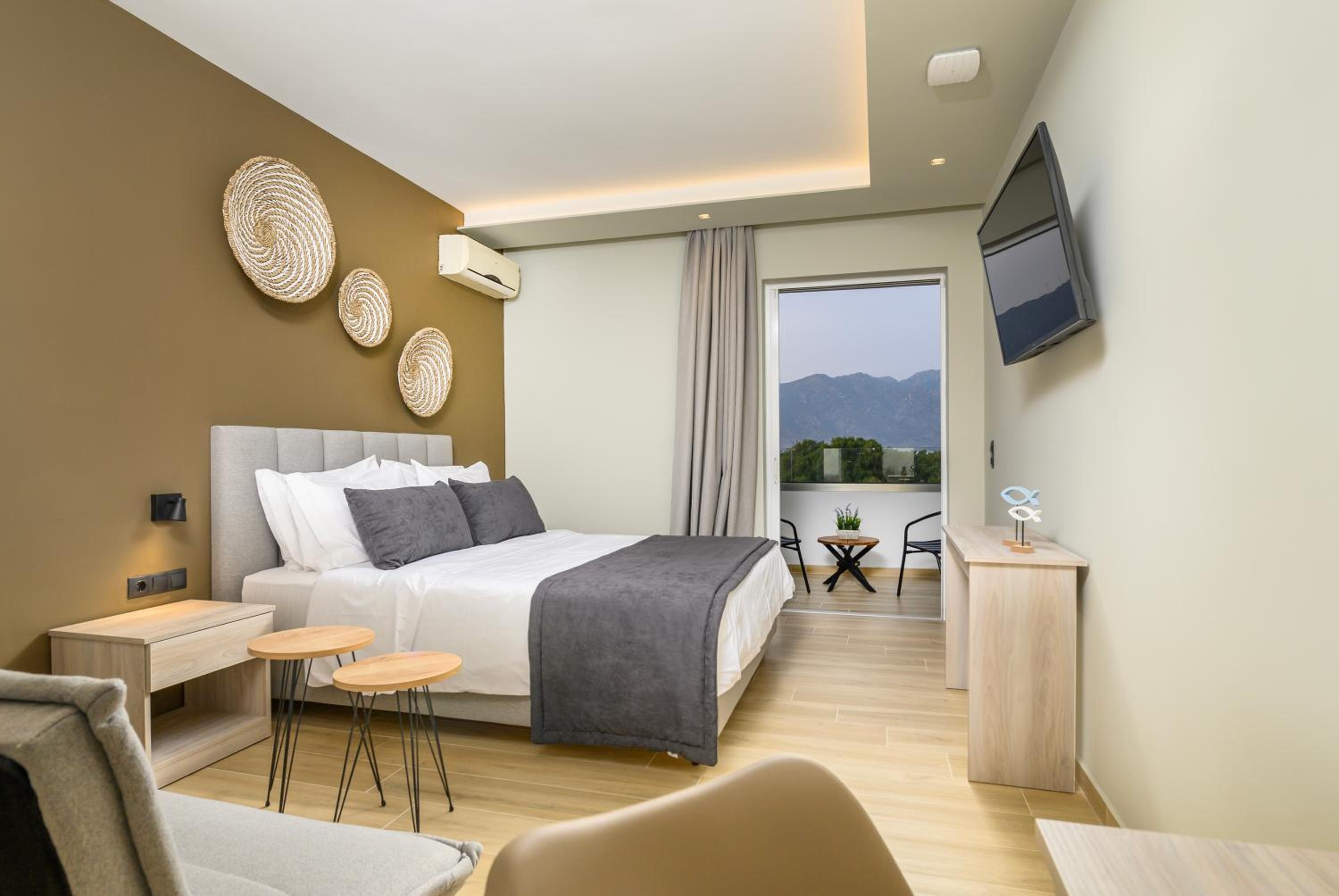 Deluxe Double Room with Sea View