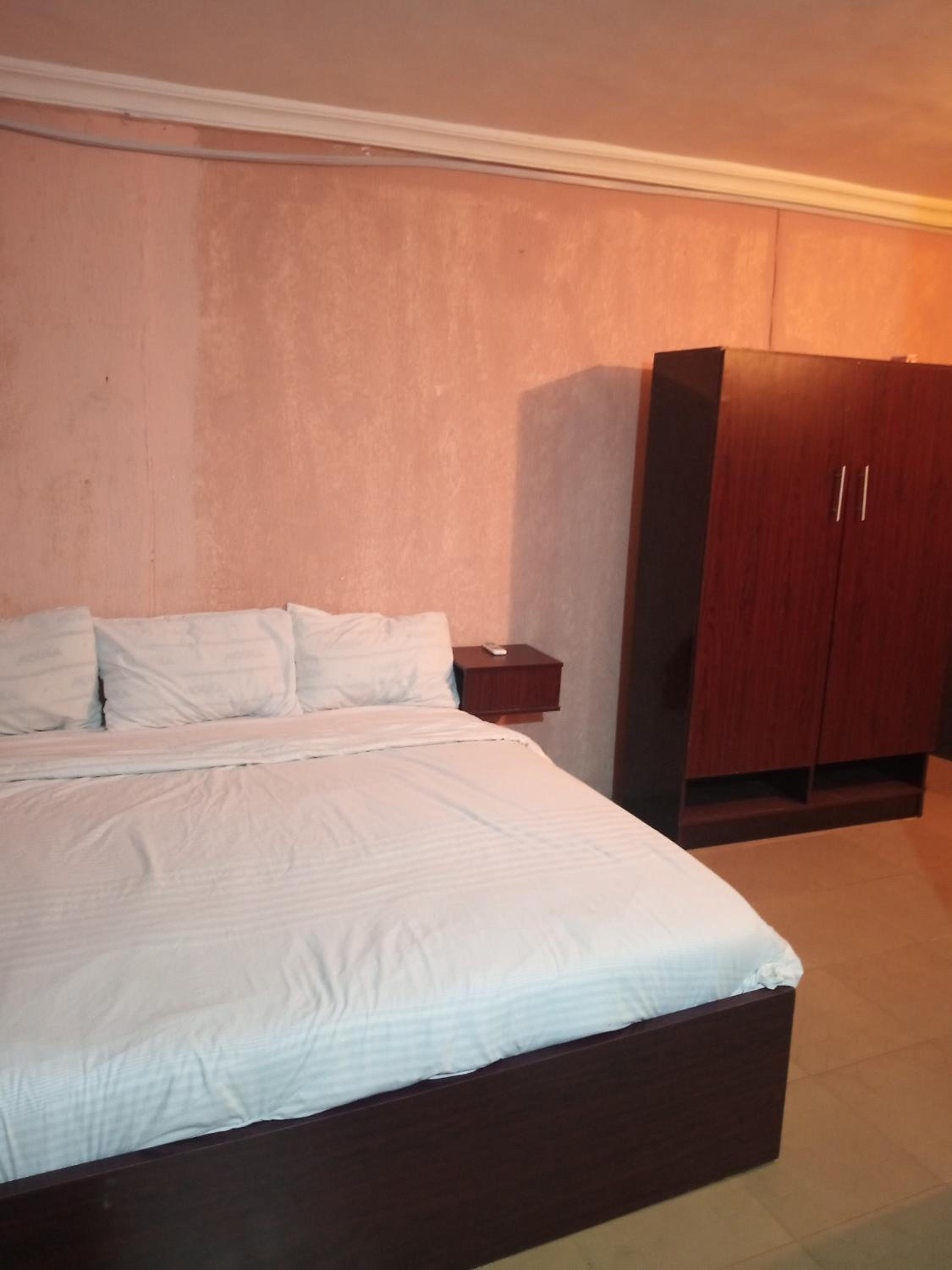 Large Double Room photo 1