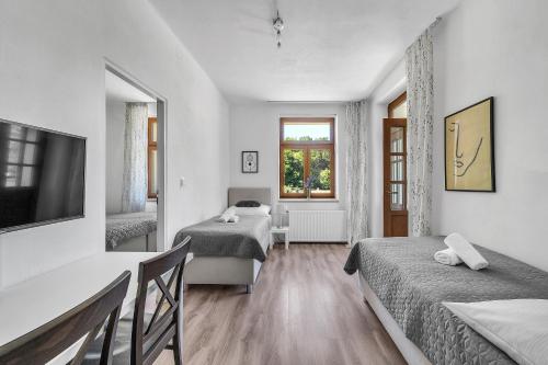 Quadruple Room with Balcony photo 2