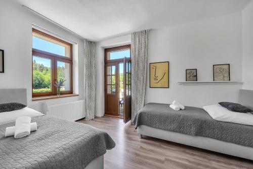 Quadruple Room with Balcony photo 3