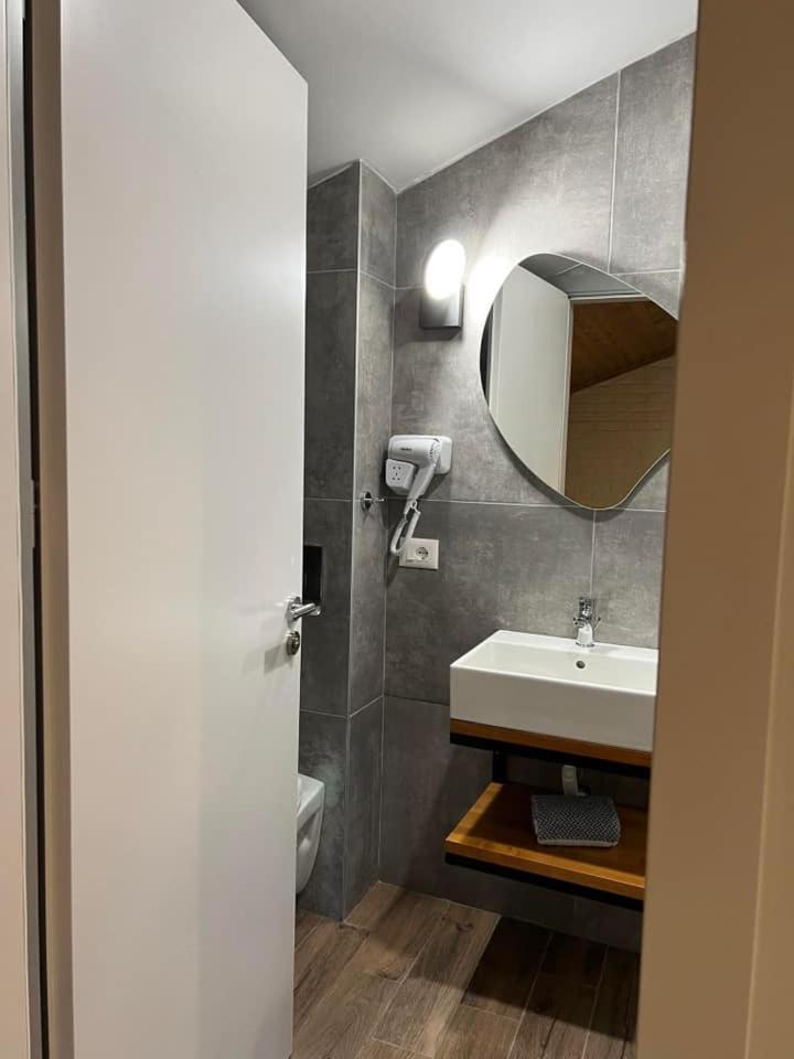 Deluxe Quadruple Room photo 3