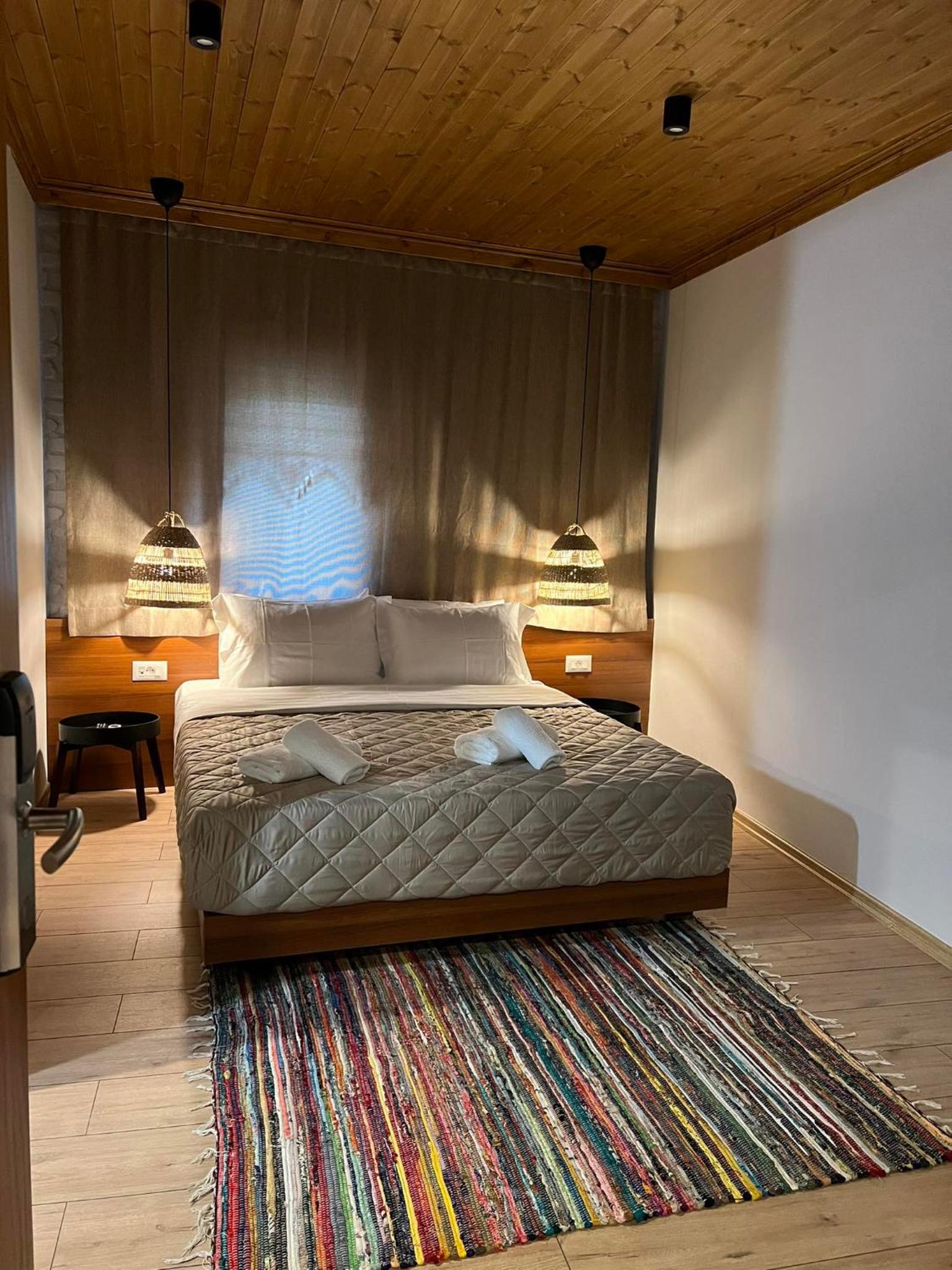 Deluxe Double Room photo 3