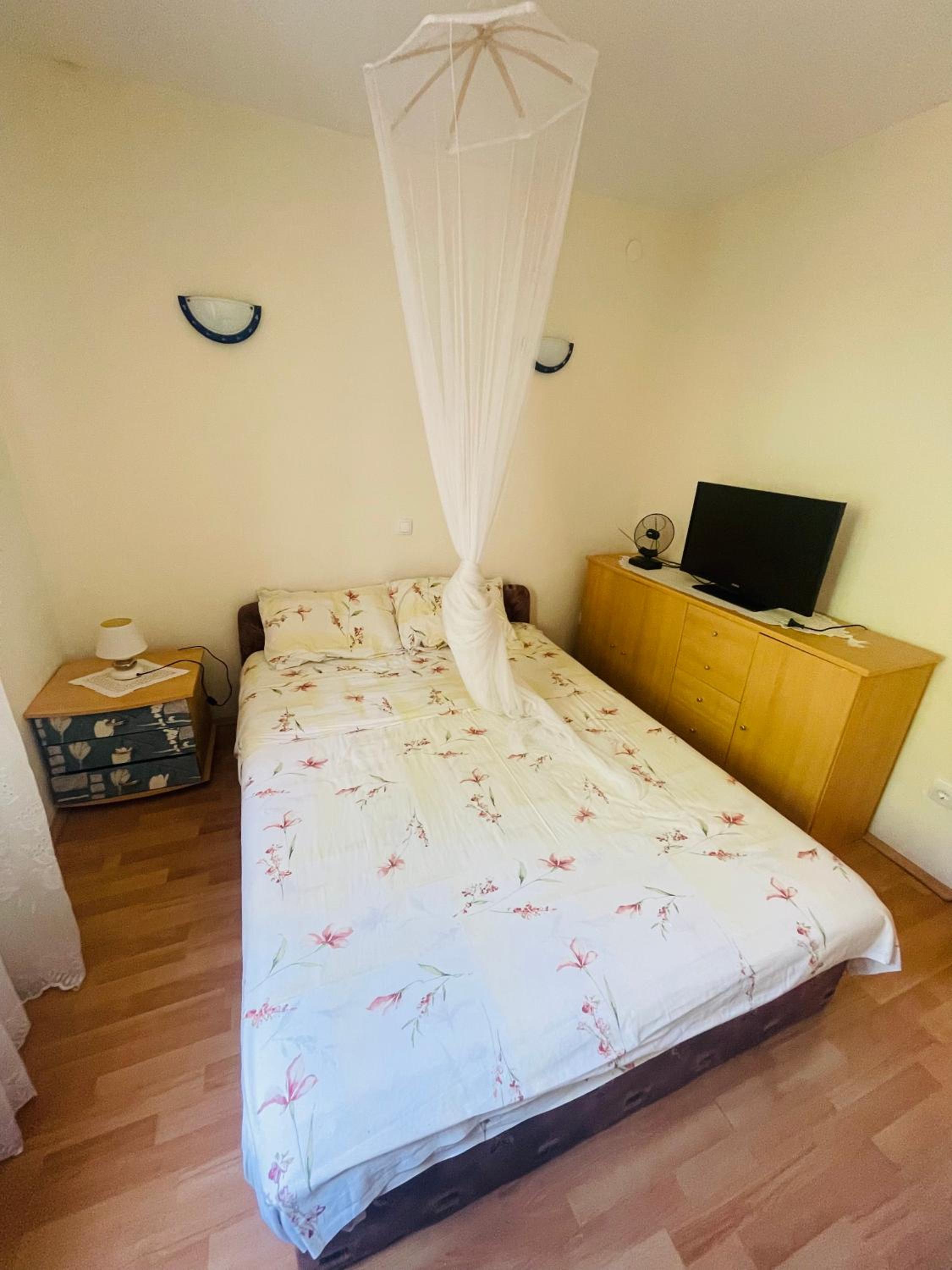 Two-Bedroom Apartment with Balcony and Sea View