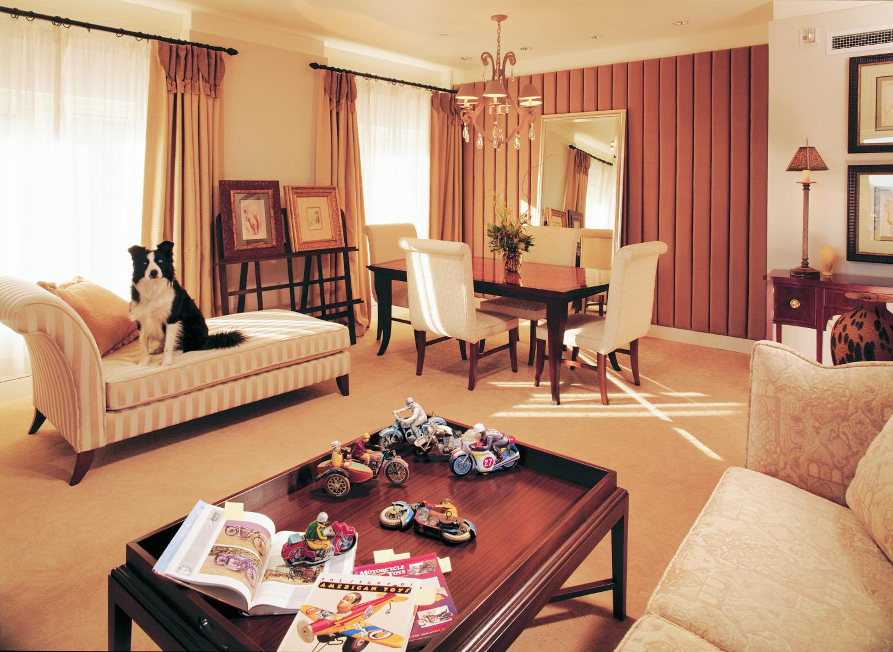 Executive 1 Bedroom Suite King Bed - Photo 3