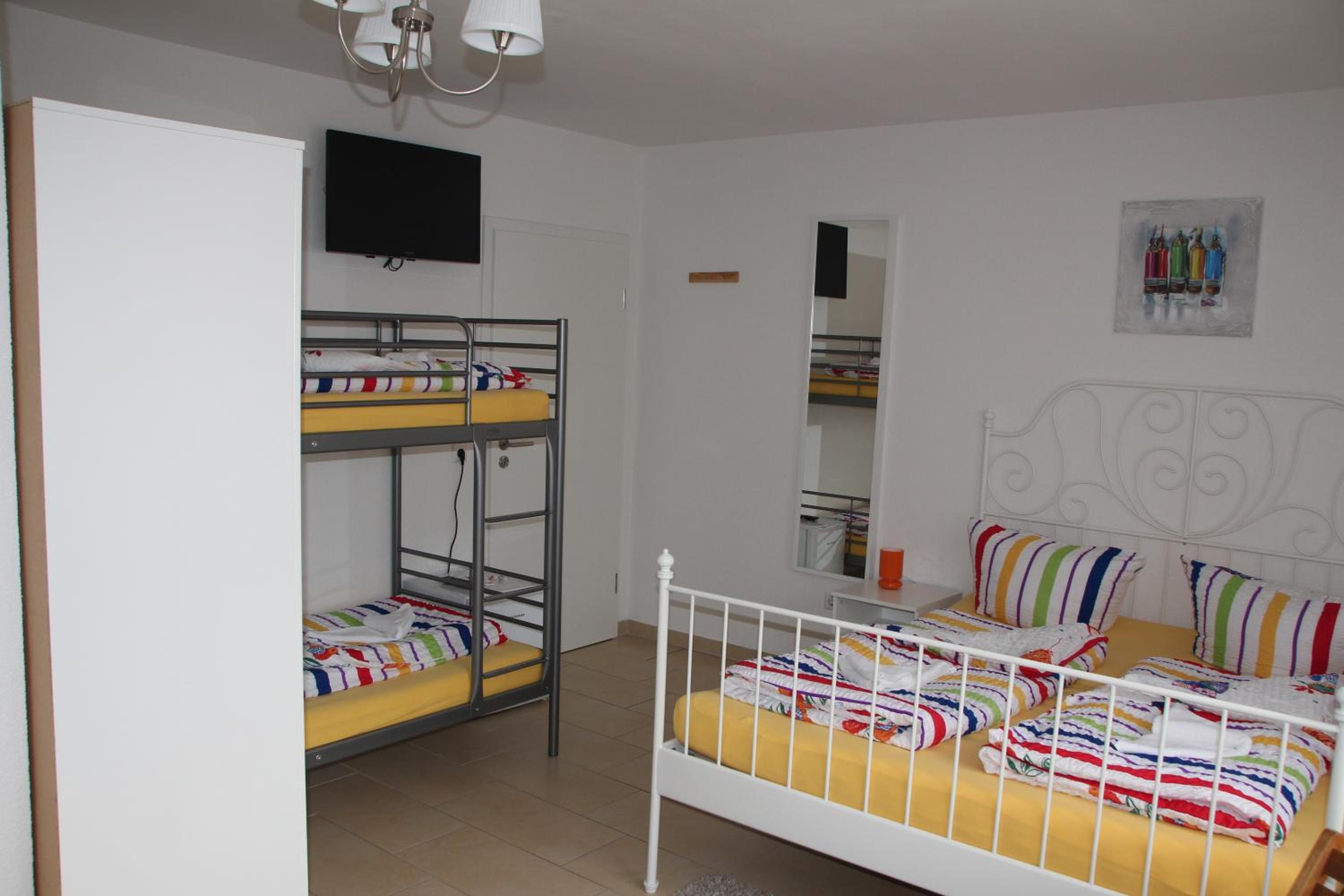 Family Room - Photo 1
