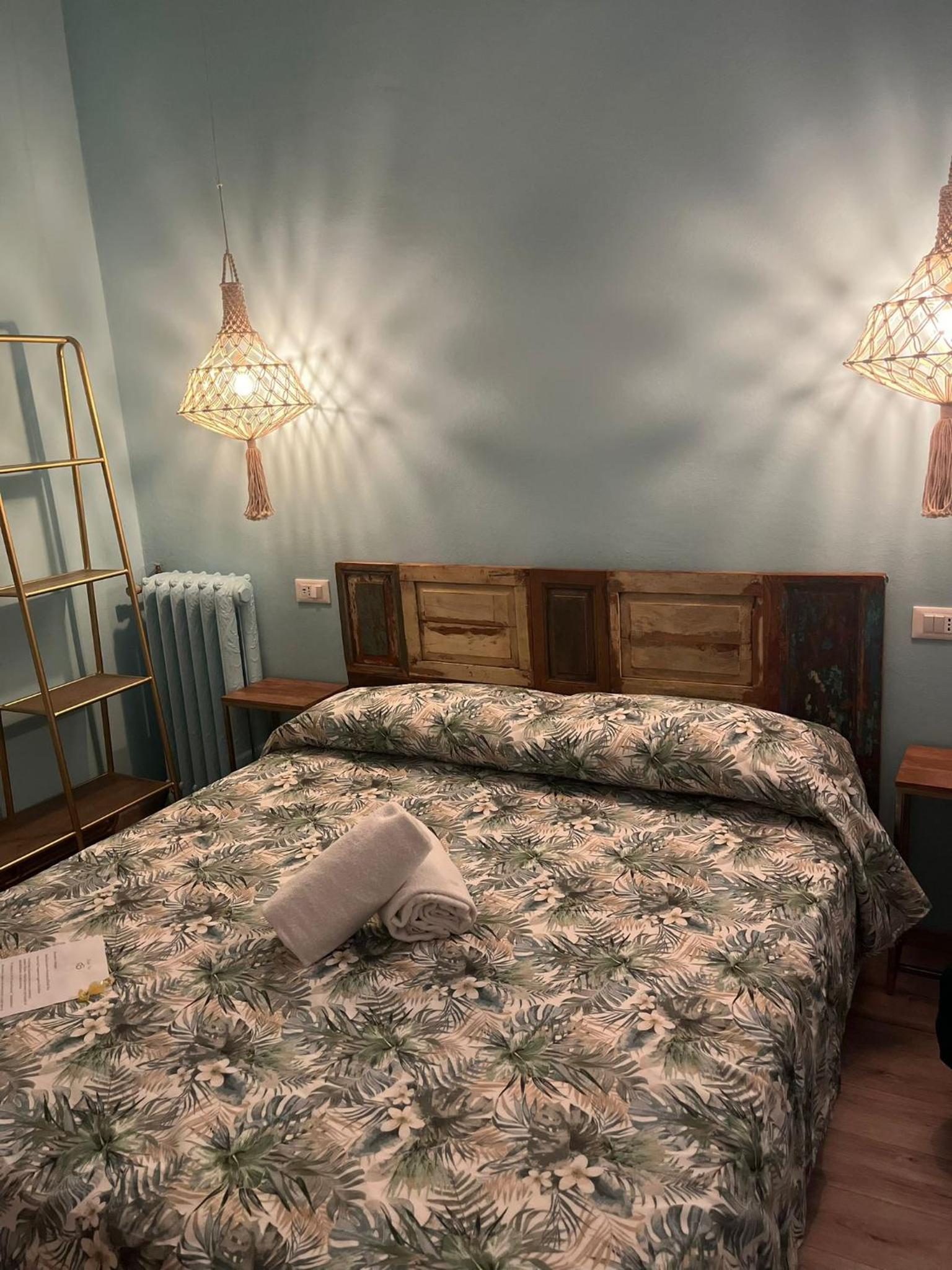 Double Room - Photo 3