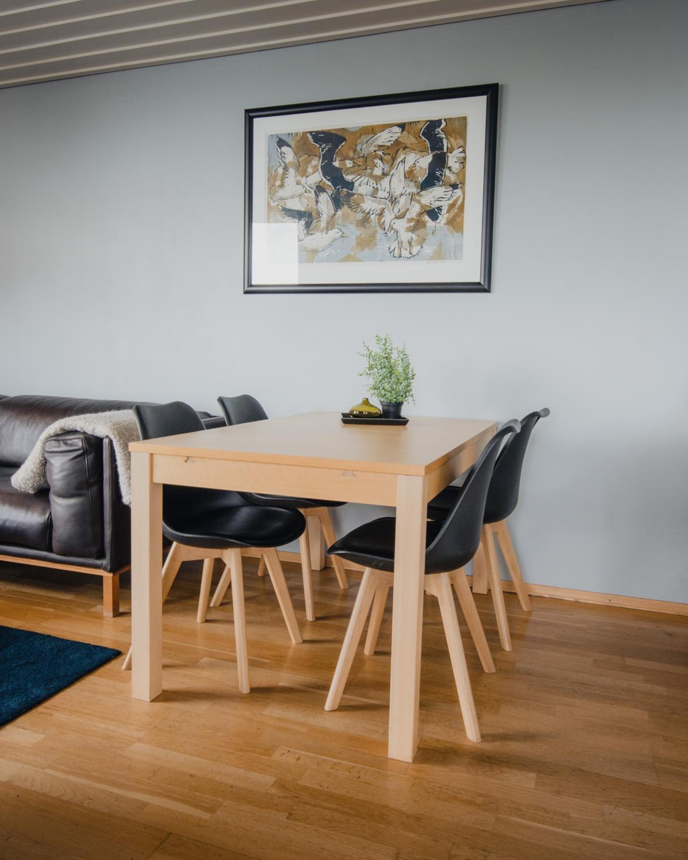 Apartment with Sea View - Photo 9