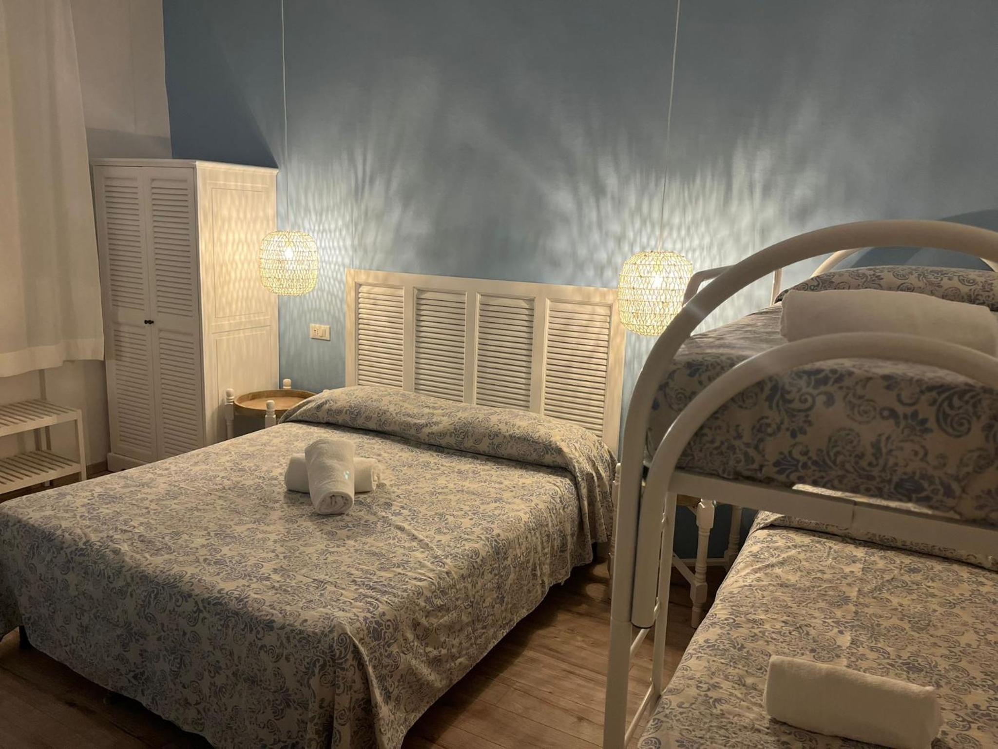 Classic Quadruple Room - Photo 1