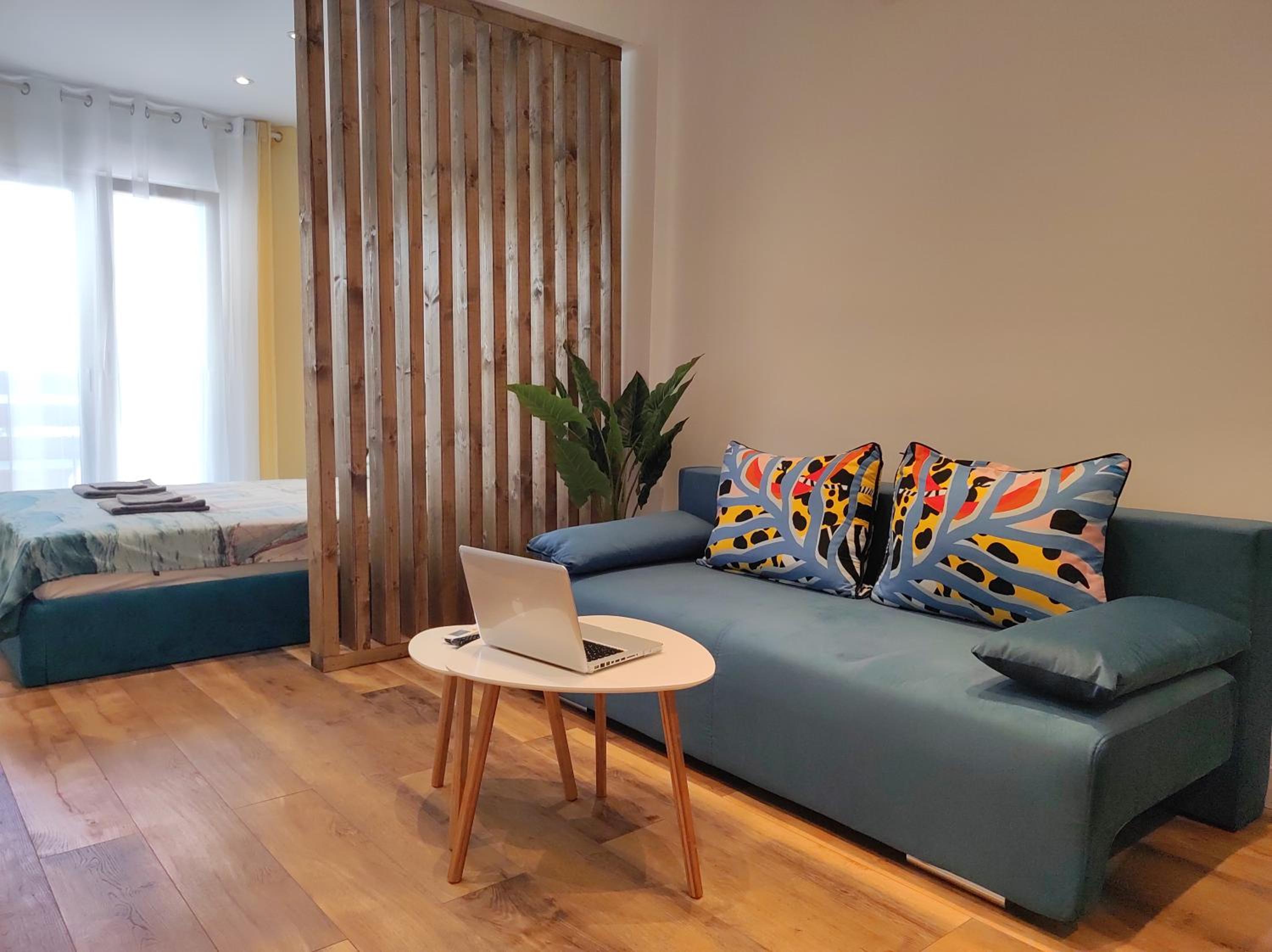 Studio Apartment photo 1