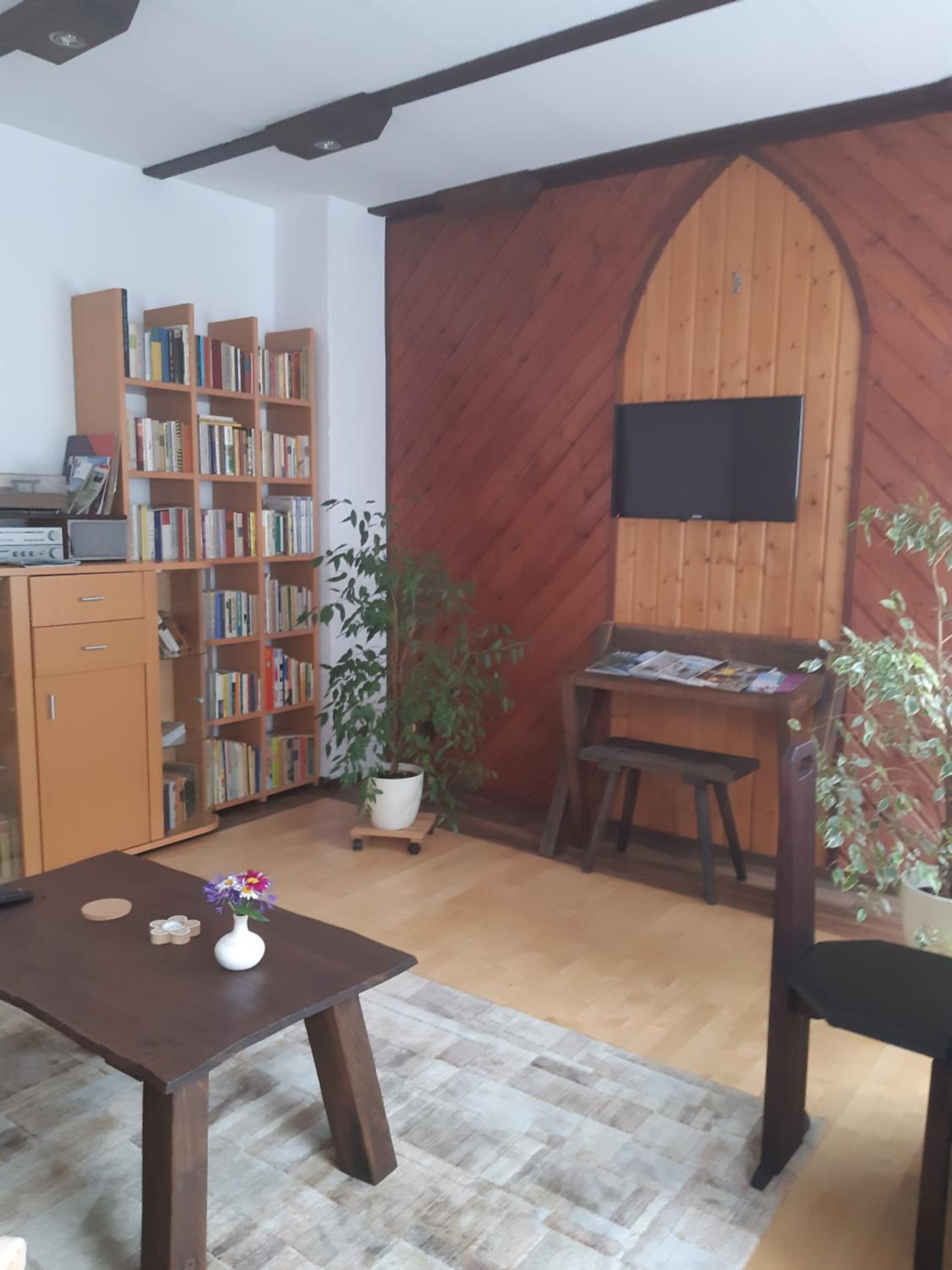 Apartment photo 1