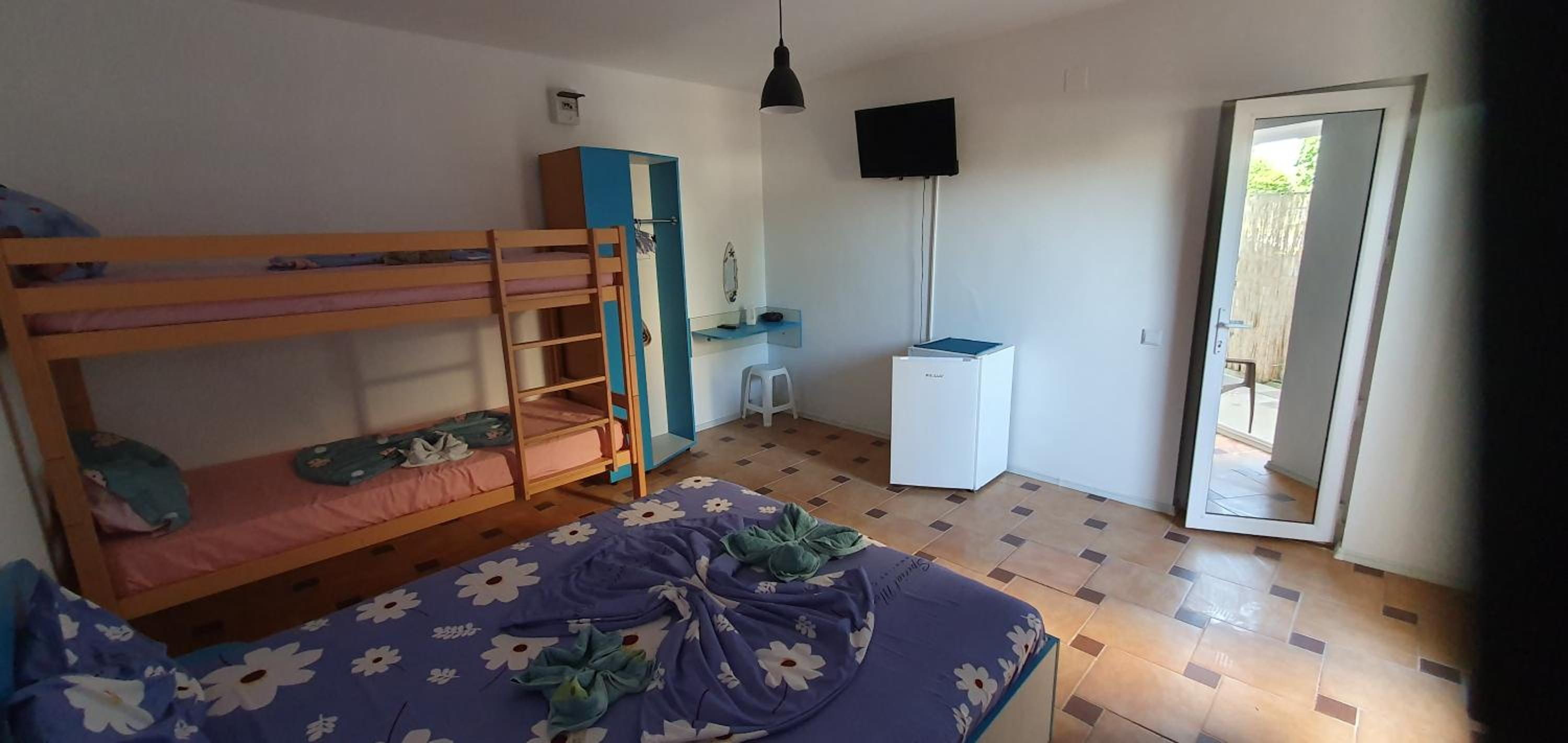 Twin Room with Terrace photo 1