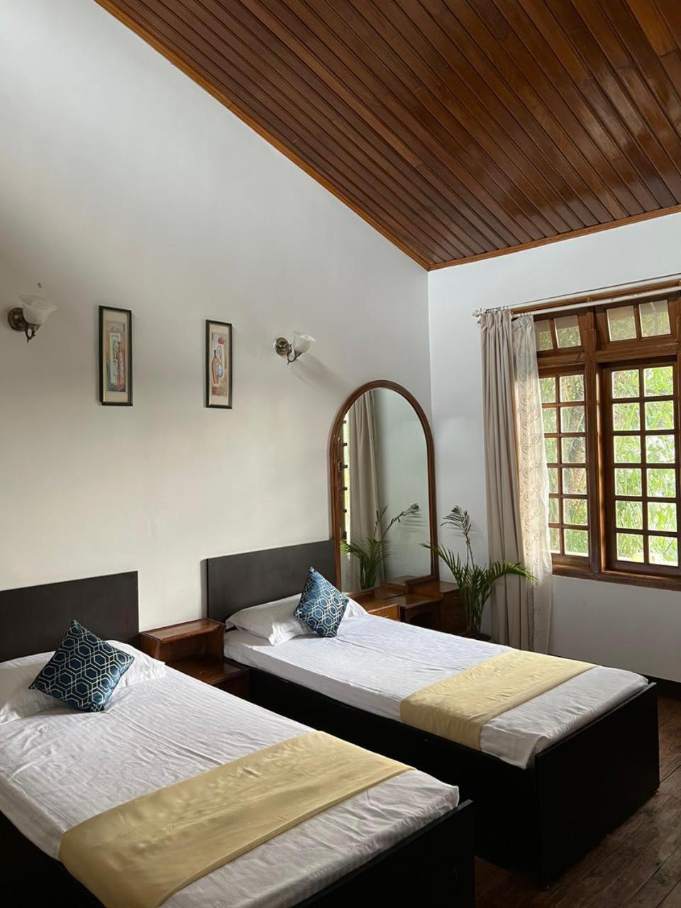 Deluxe Double Room photo 2
