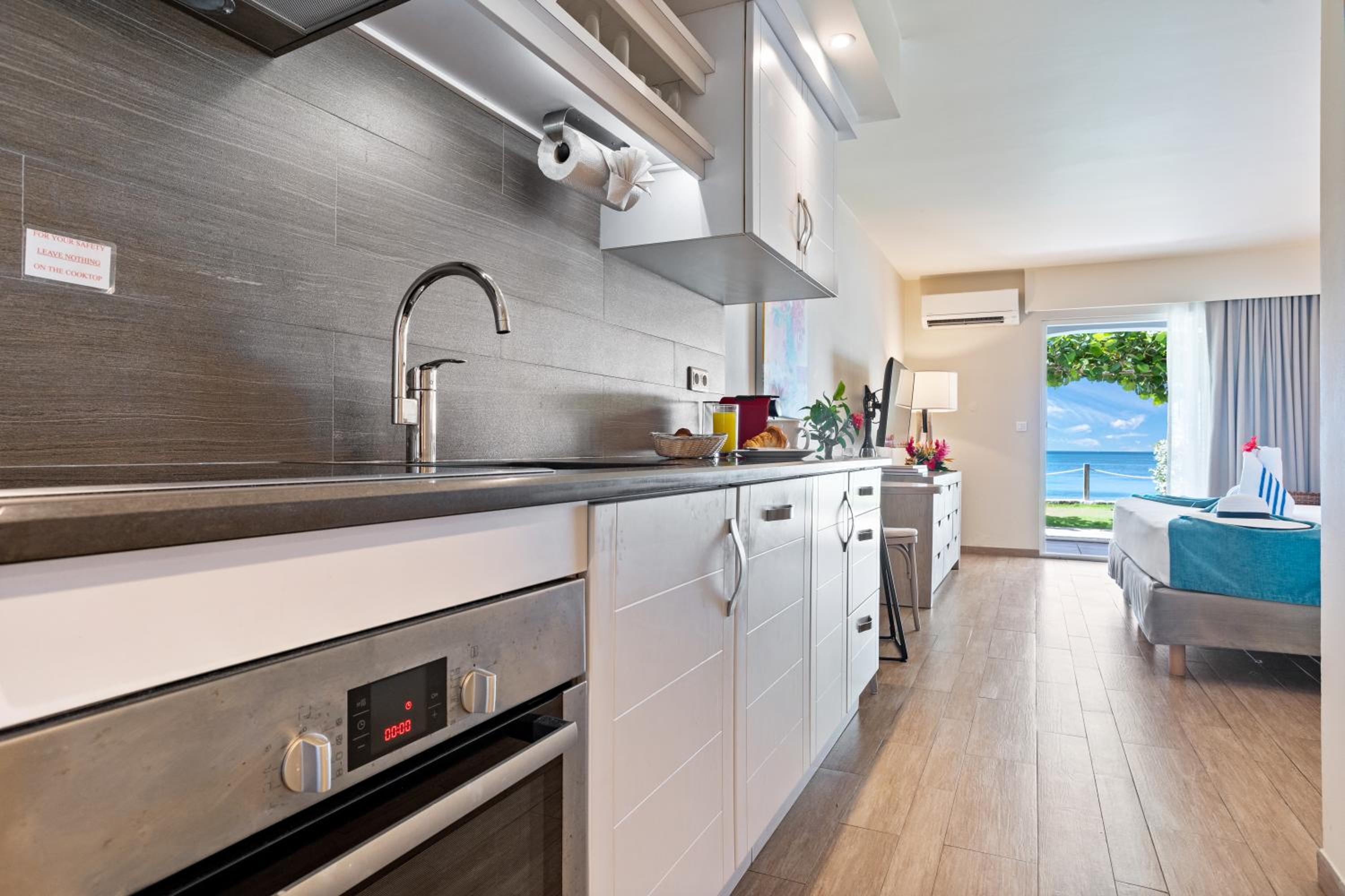 Studio with Ocean View photo 2