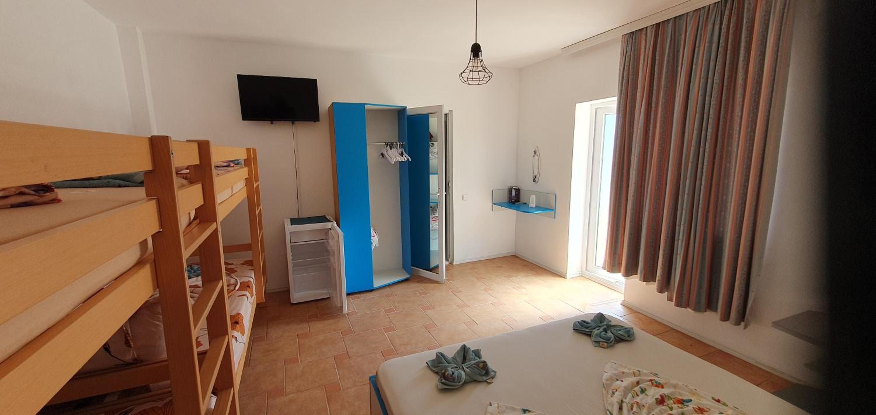 Triple Room with Terrace - Photo 3