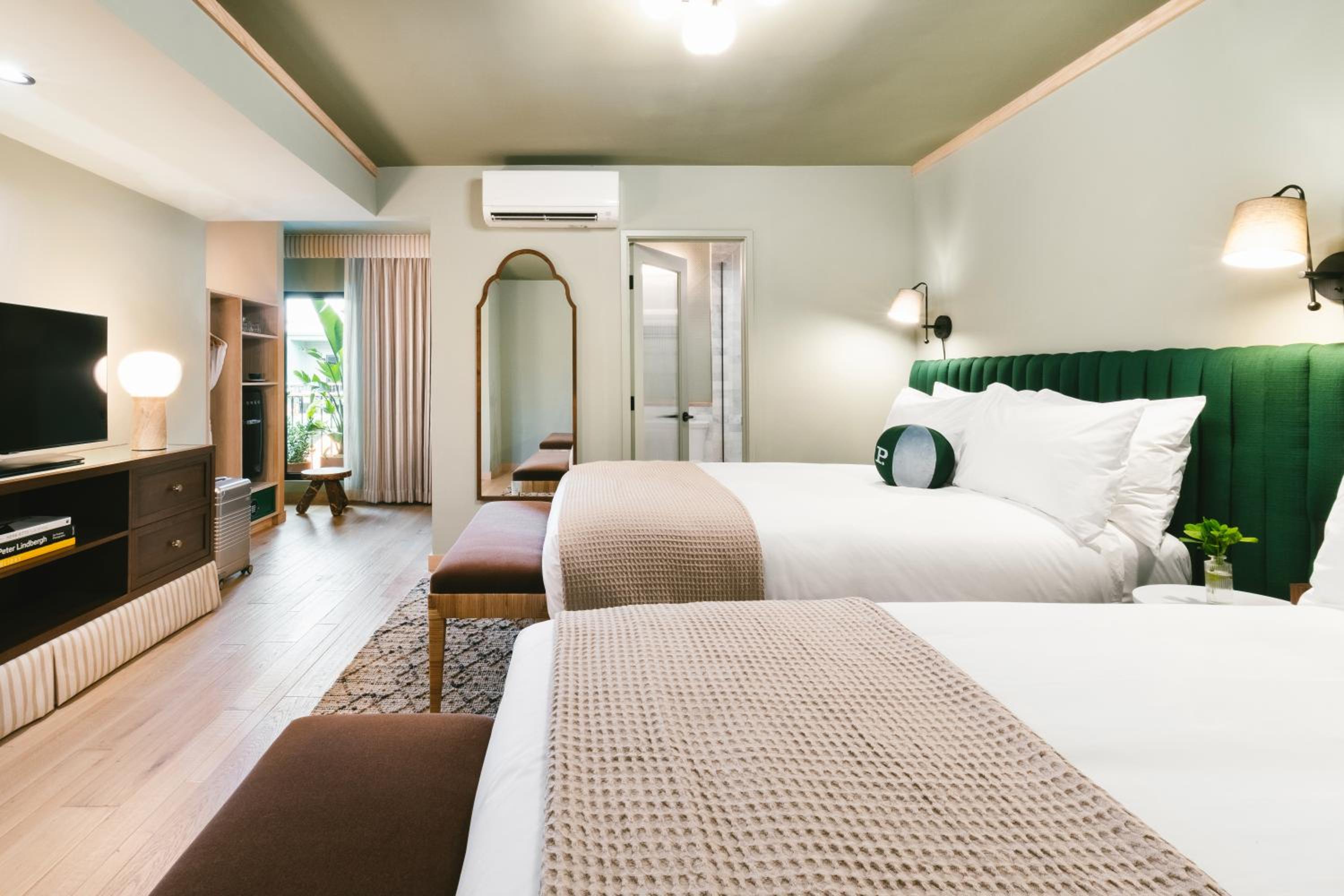 Deluxe Double Room with Two Double Beds