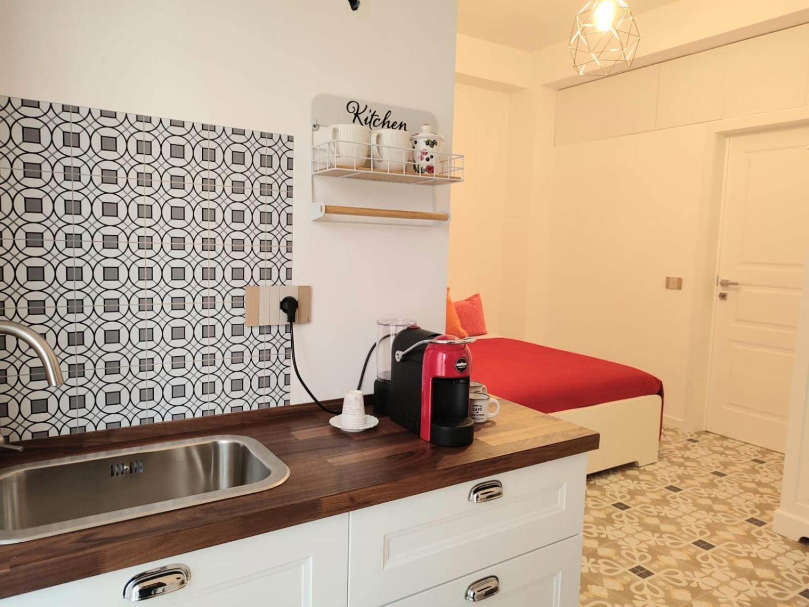 Classic Triple Room - Photo 9