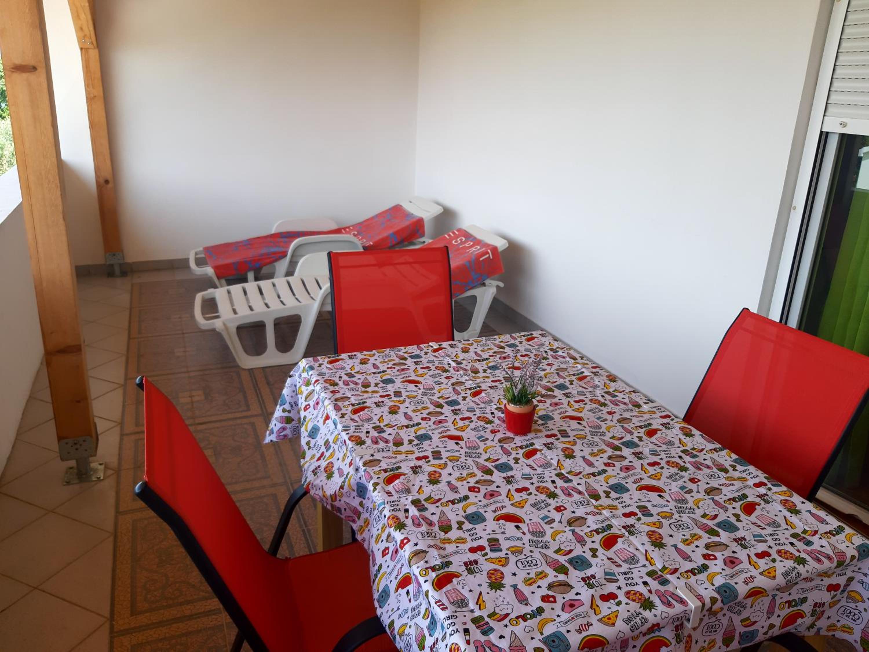 Apartment with Sea View photo 2