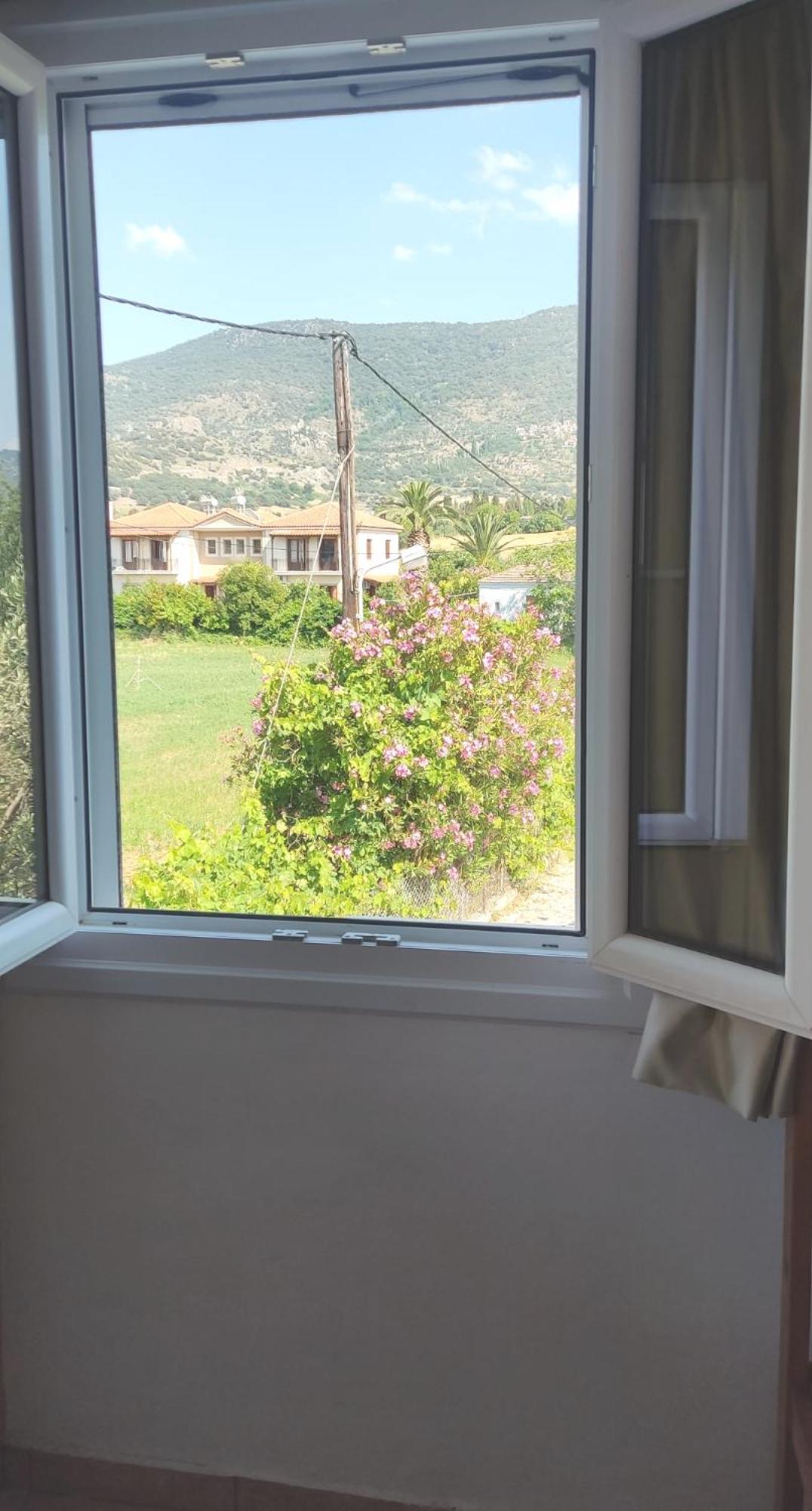 Twin Room with Balcony photo 3