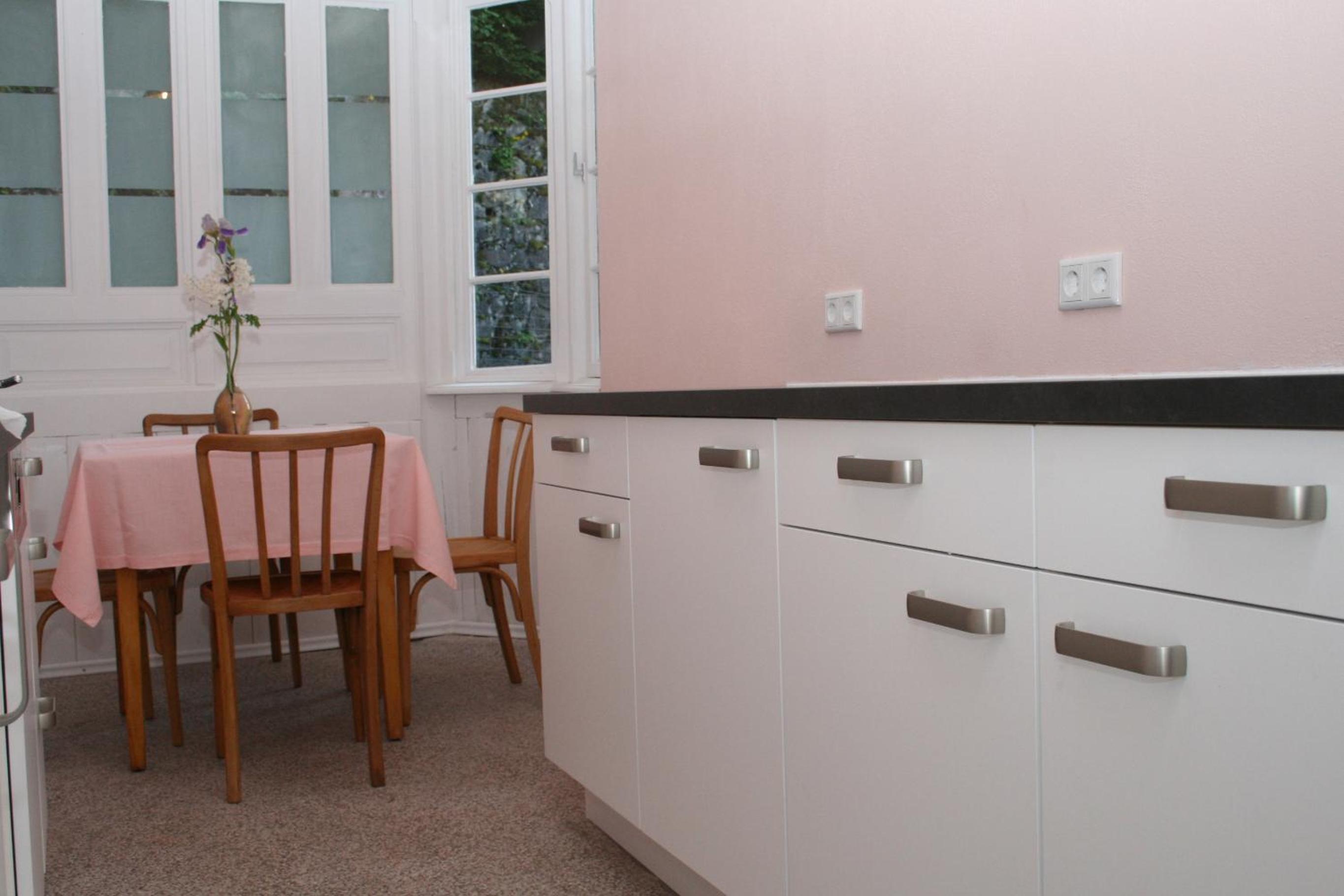 One-Bedroom House photo 3