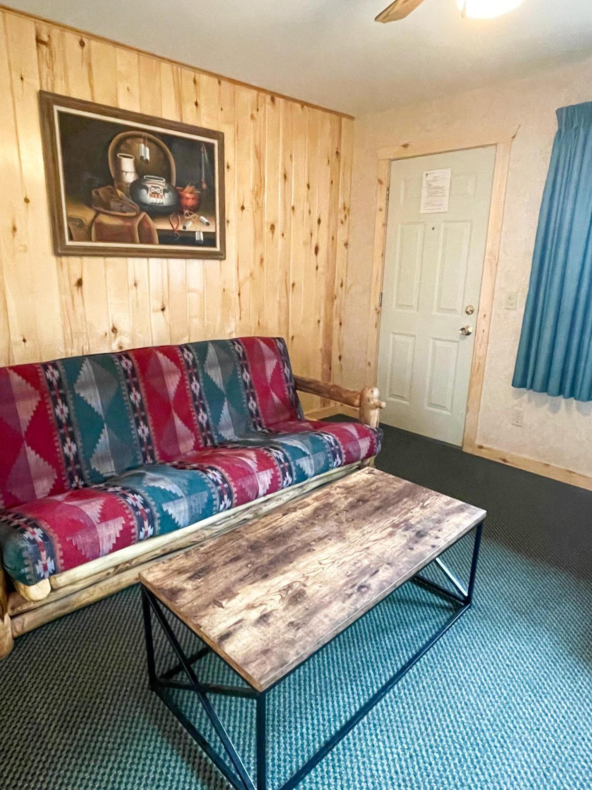 Queen Suite photo 3