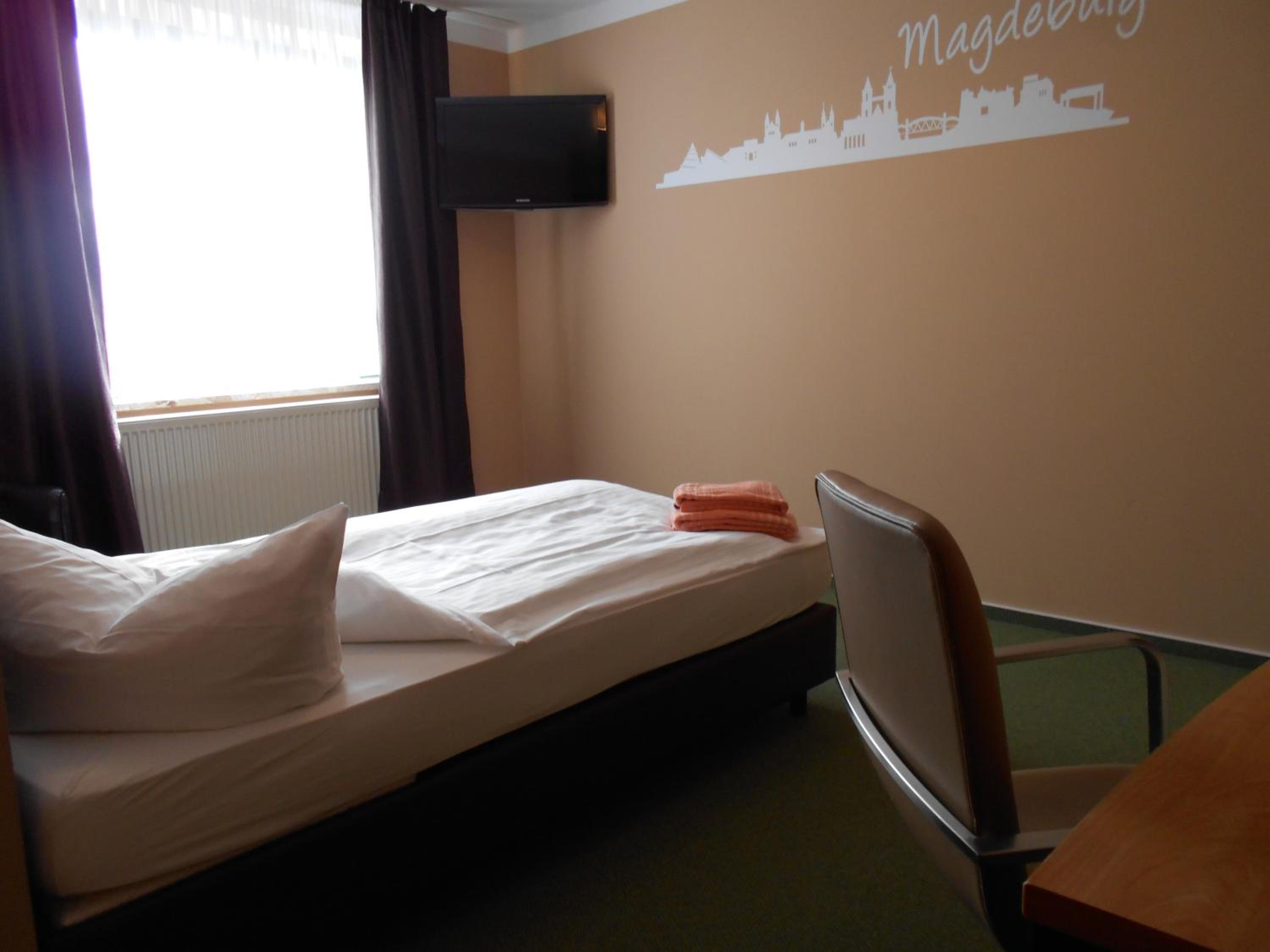 Single Room photo 3