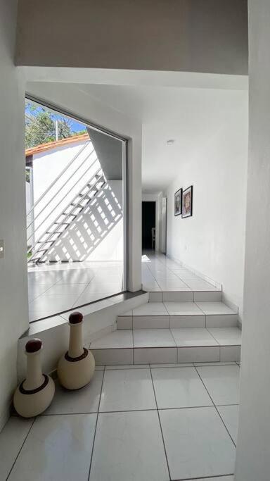 Five-Bedroom House photo 1