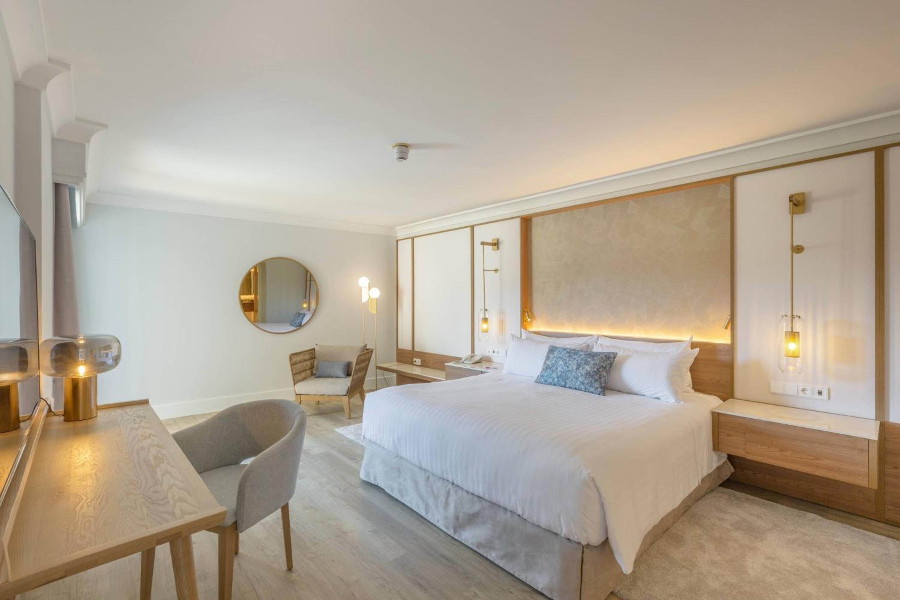 King Suite with Sofa Bed, Balcony and Resort View