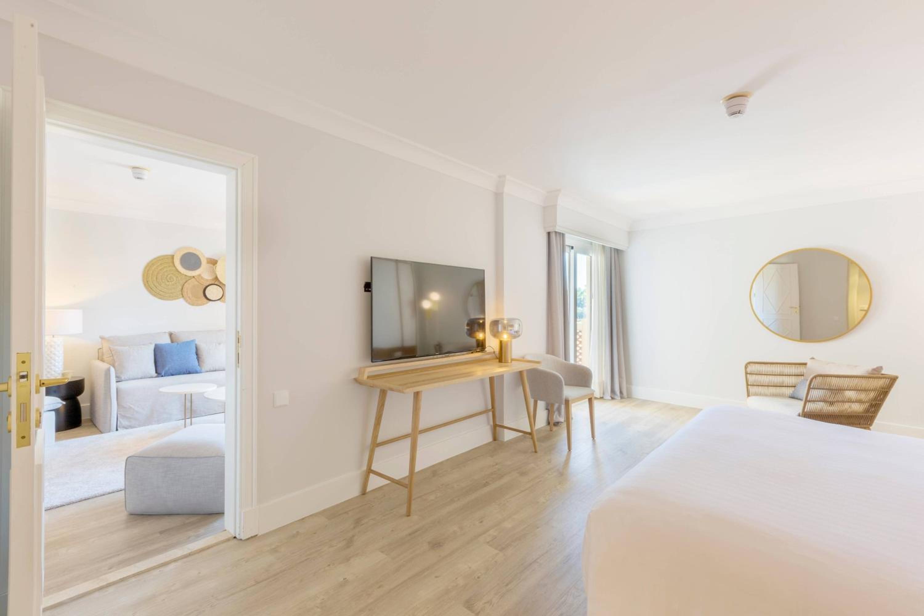King Suite with Sofa Bed, Balcony and Resort View