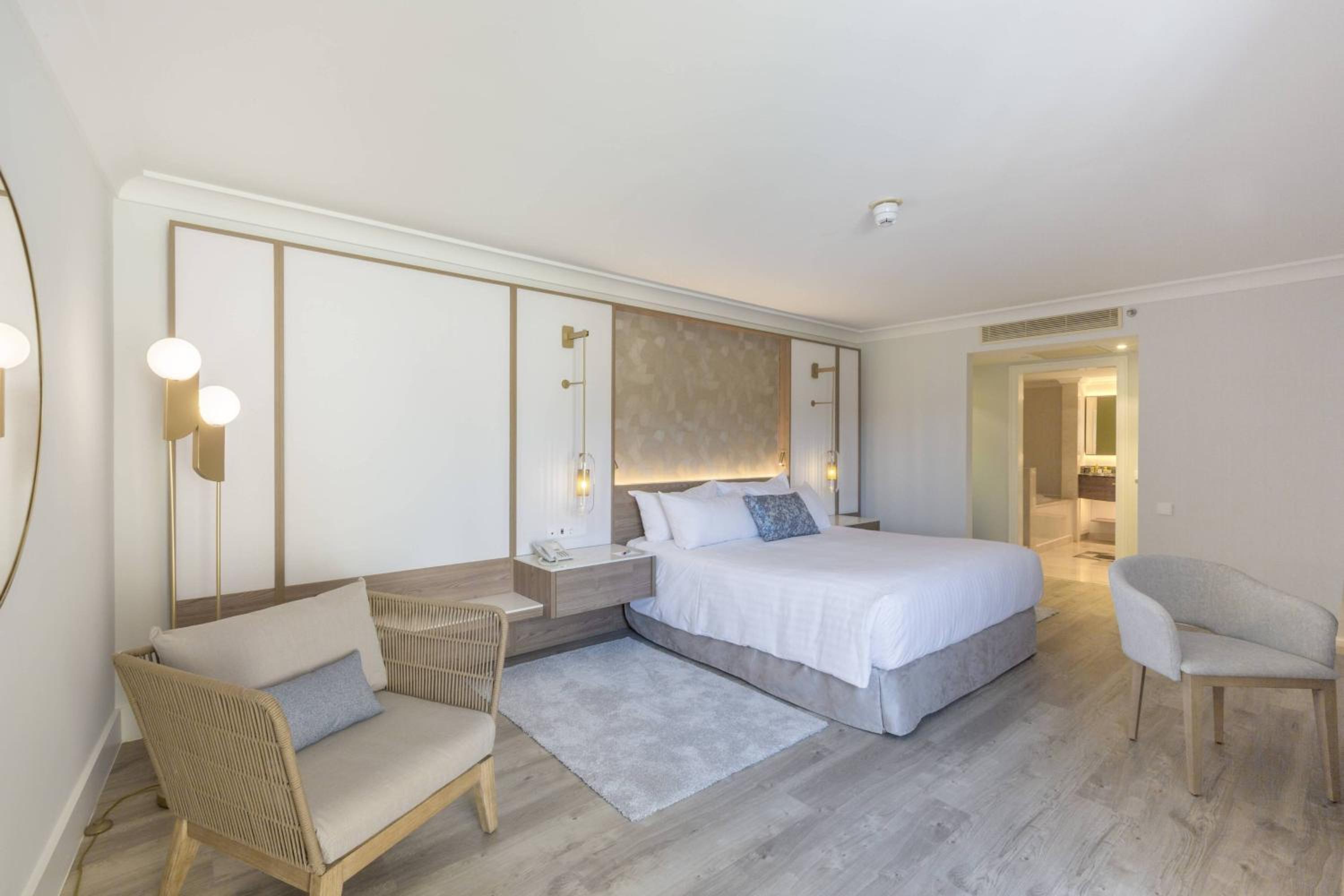 Standard King Suite with Sofa Bed, Balcony and Inland View