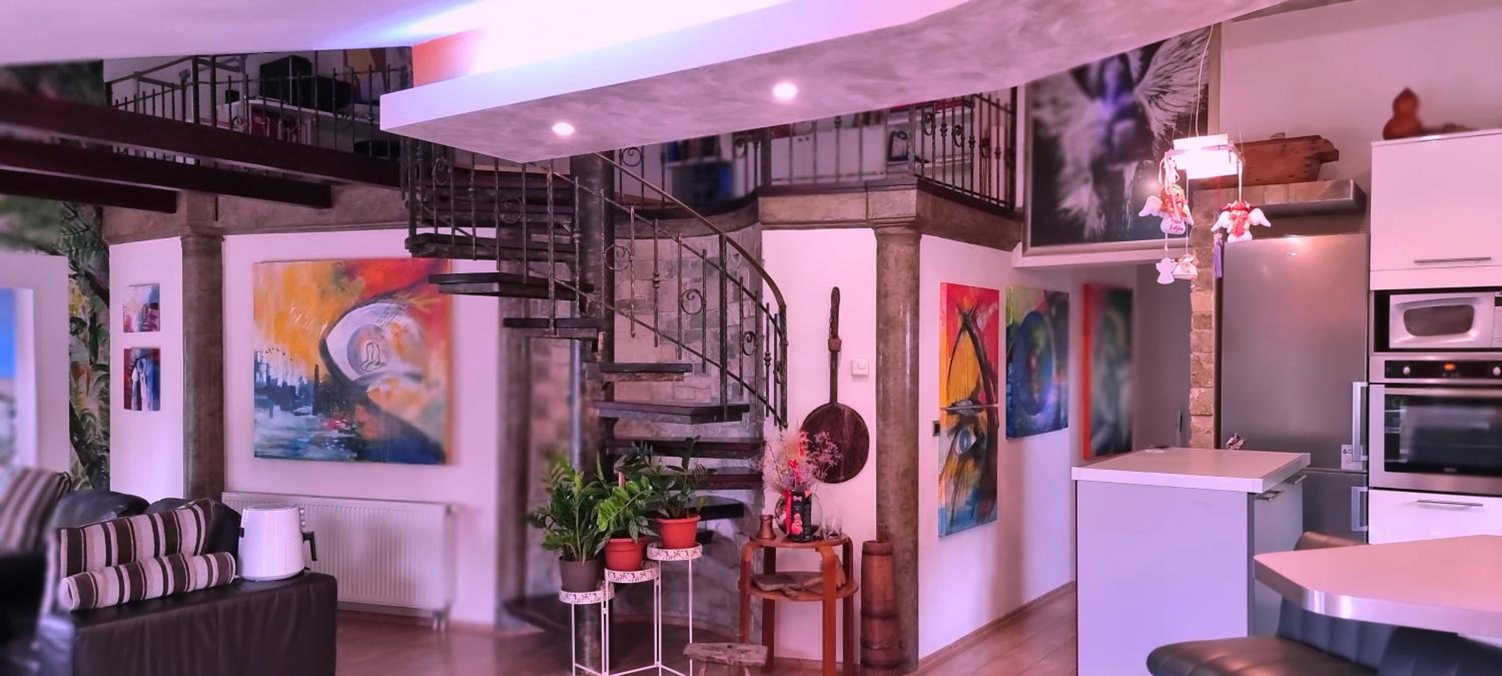 Three-Bedroom House photo 1