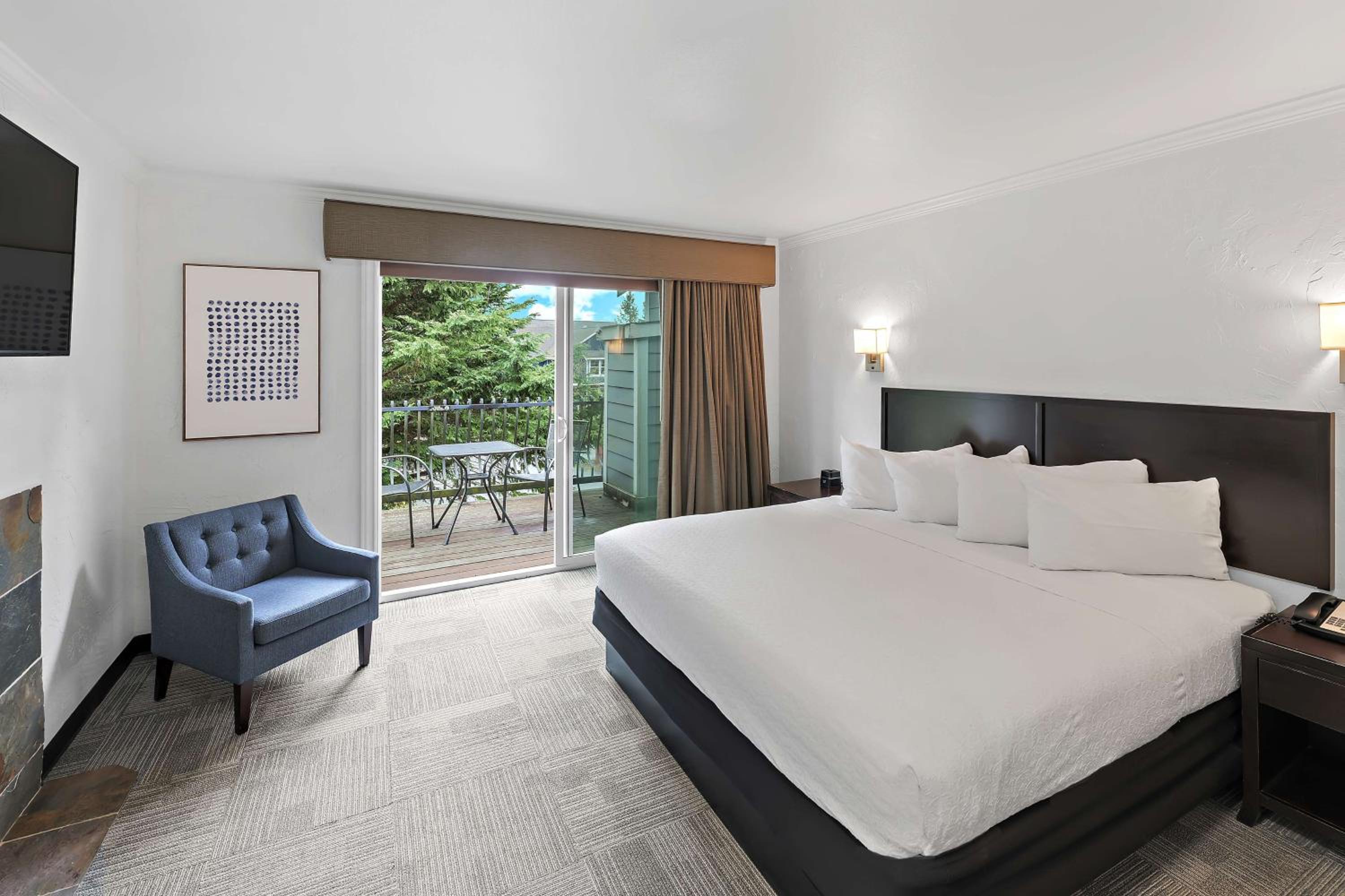 King Room with Sofa Bed - Non-Smoking - Photo 1