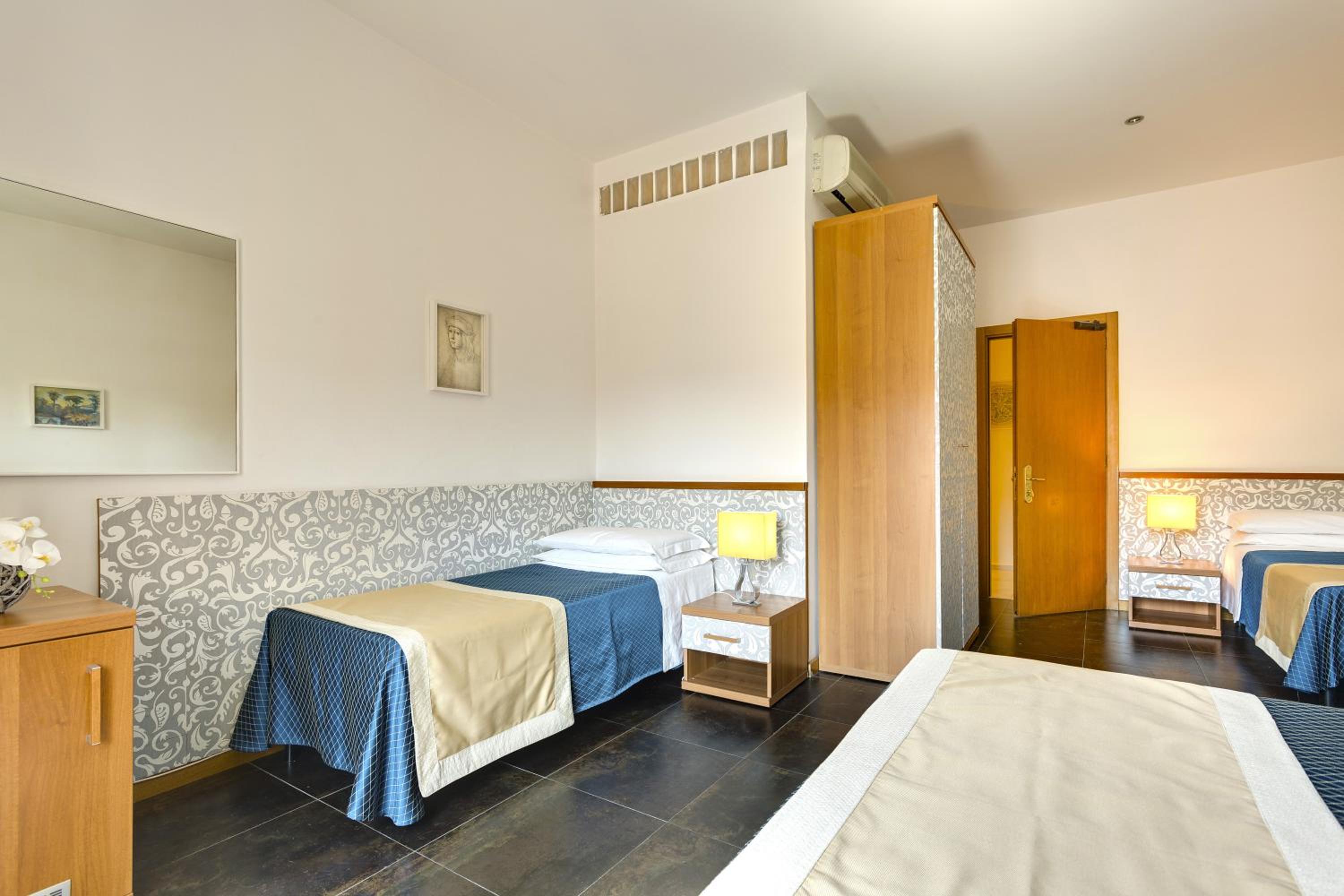 Quadruple Room photo 2