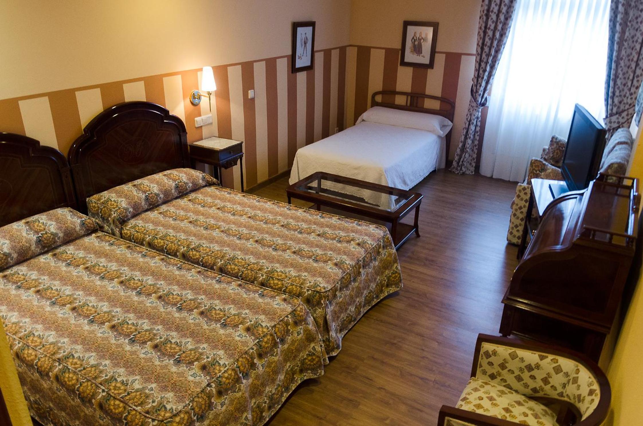 Triple Room - Photo 4