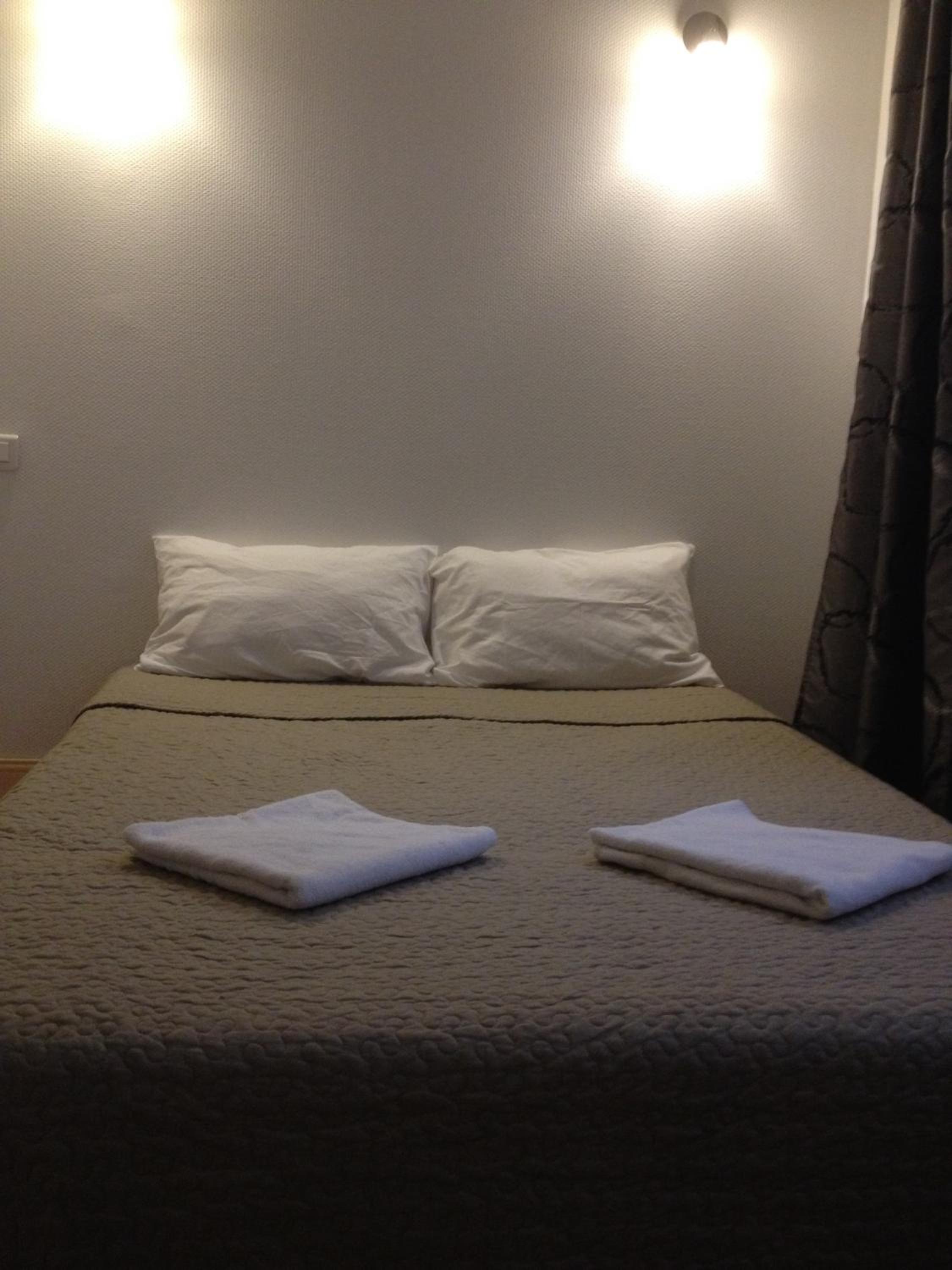 Classic Double Room - Photo 1