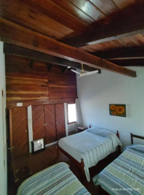 Three-Bedroom Vacation Home  photo 1