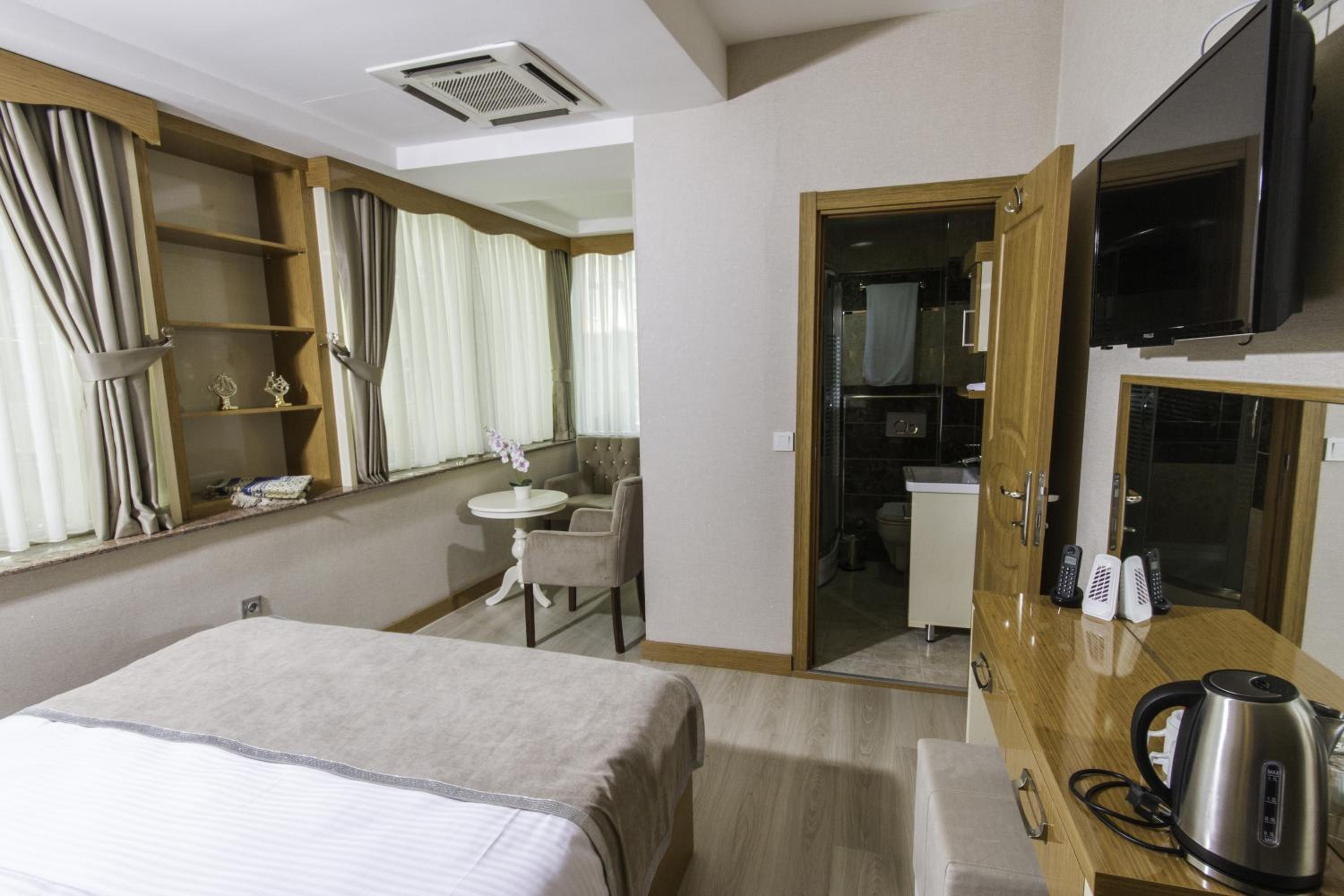 Standard Double Room photo 1