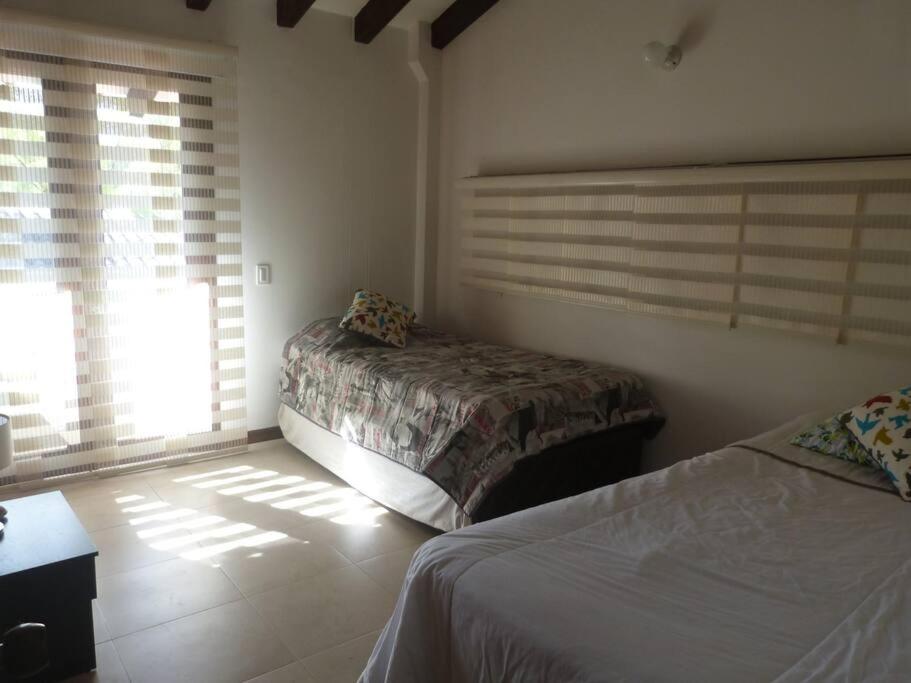 Four-Bedroom House photo 2
