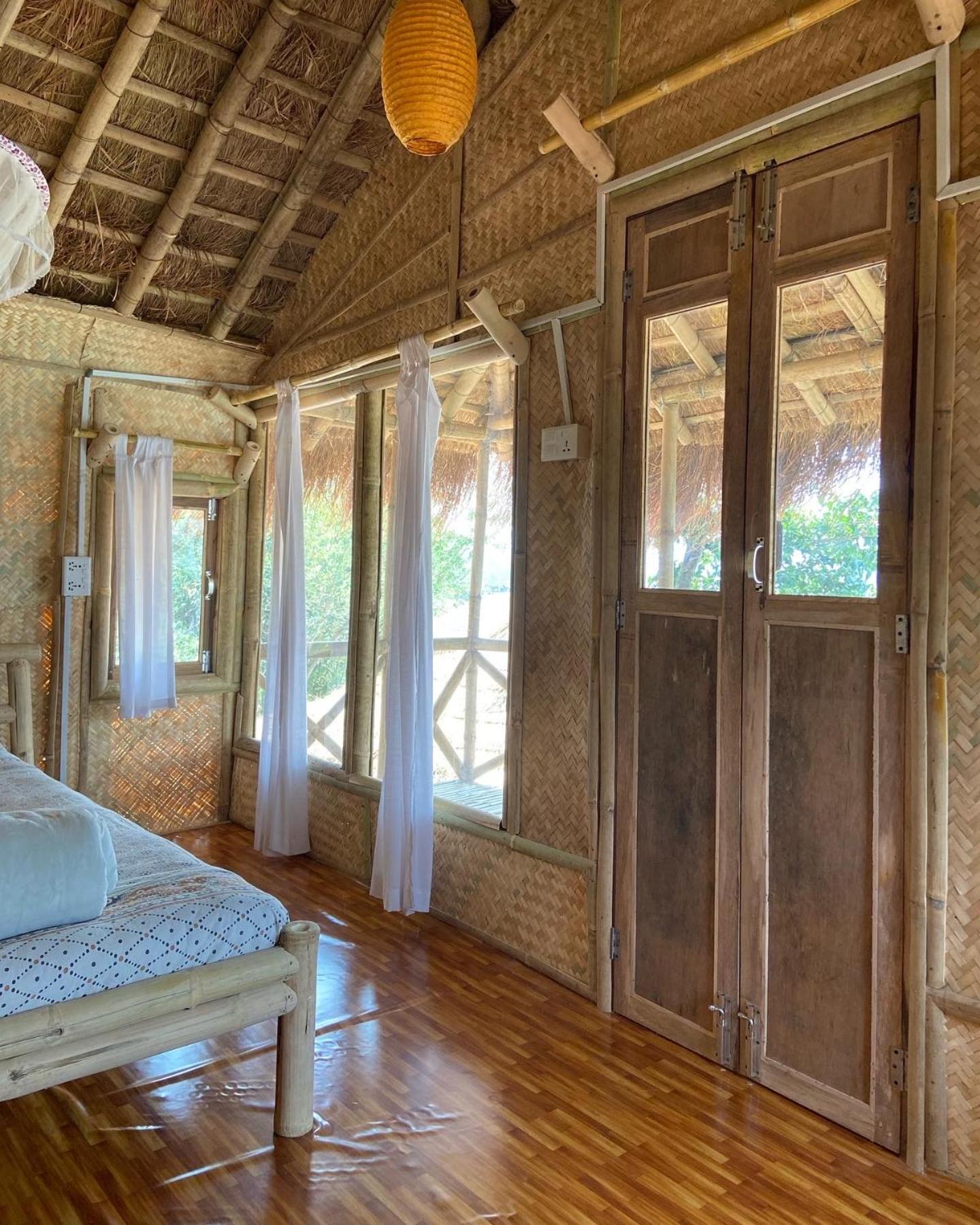 Double or Twin Room with Balcony photo 3