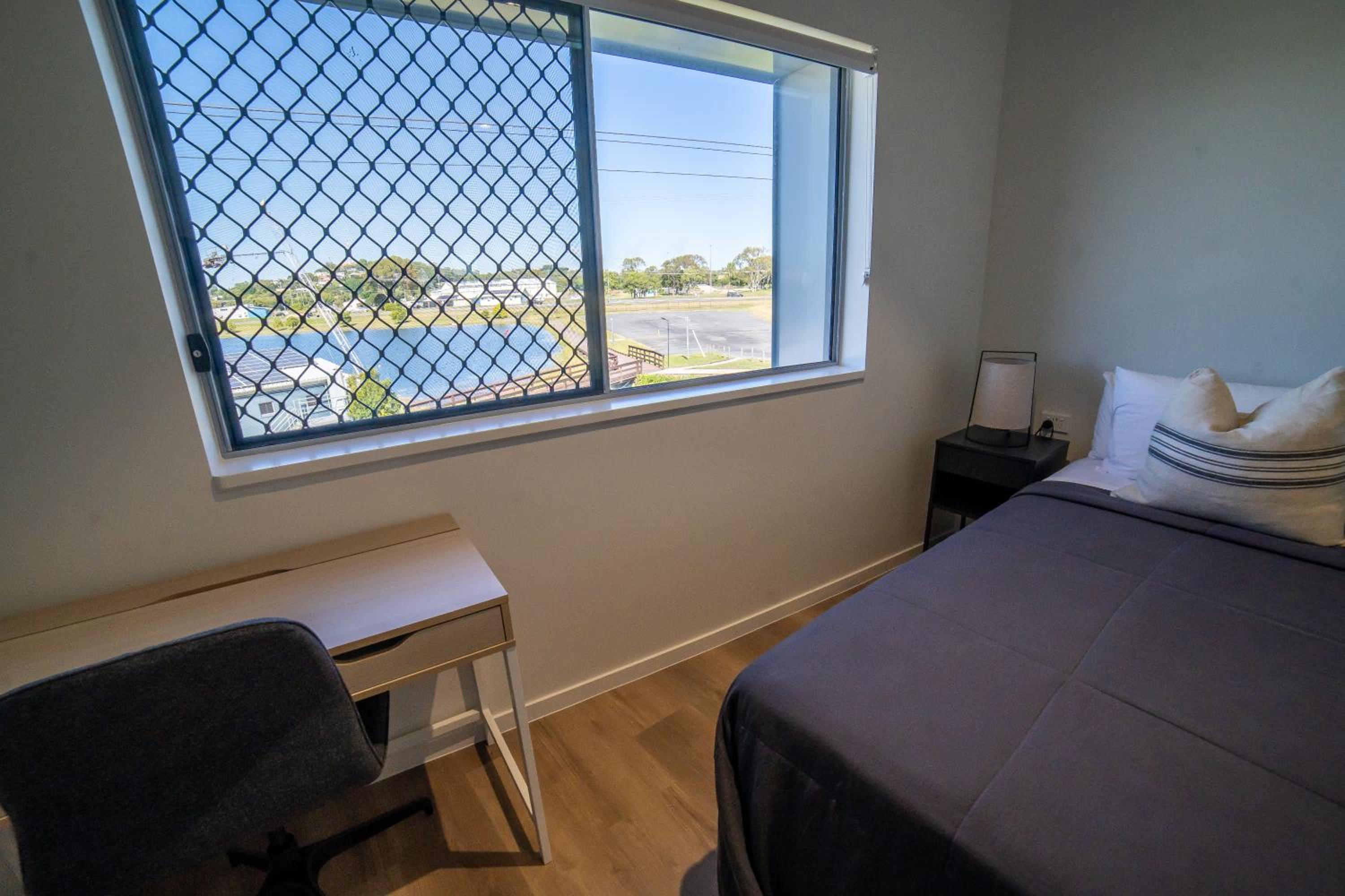Deluxe King Room photo 3
