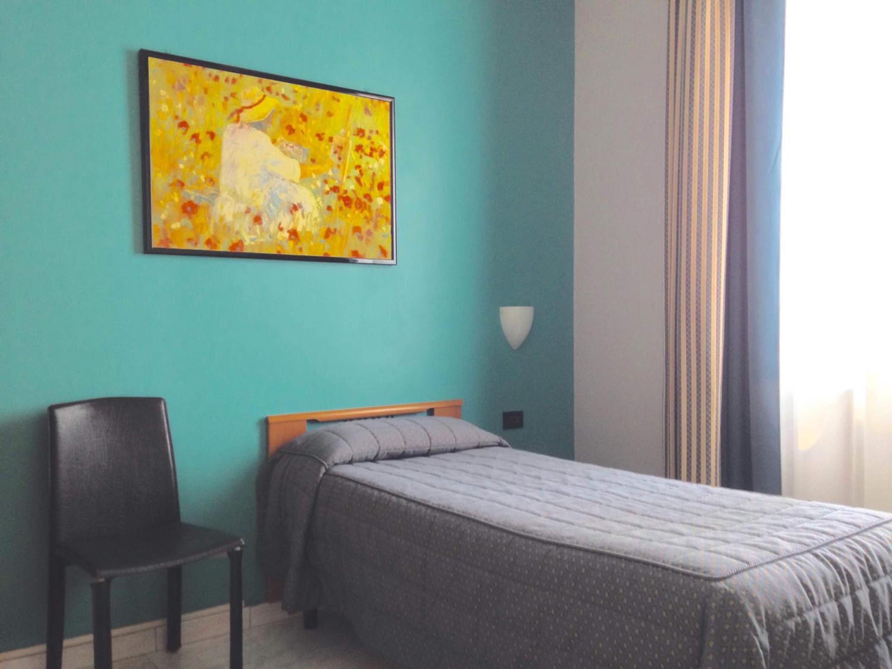 Single Room photo 1