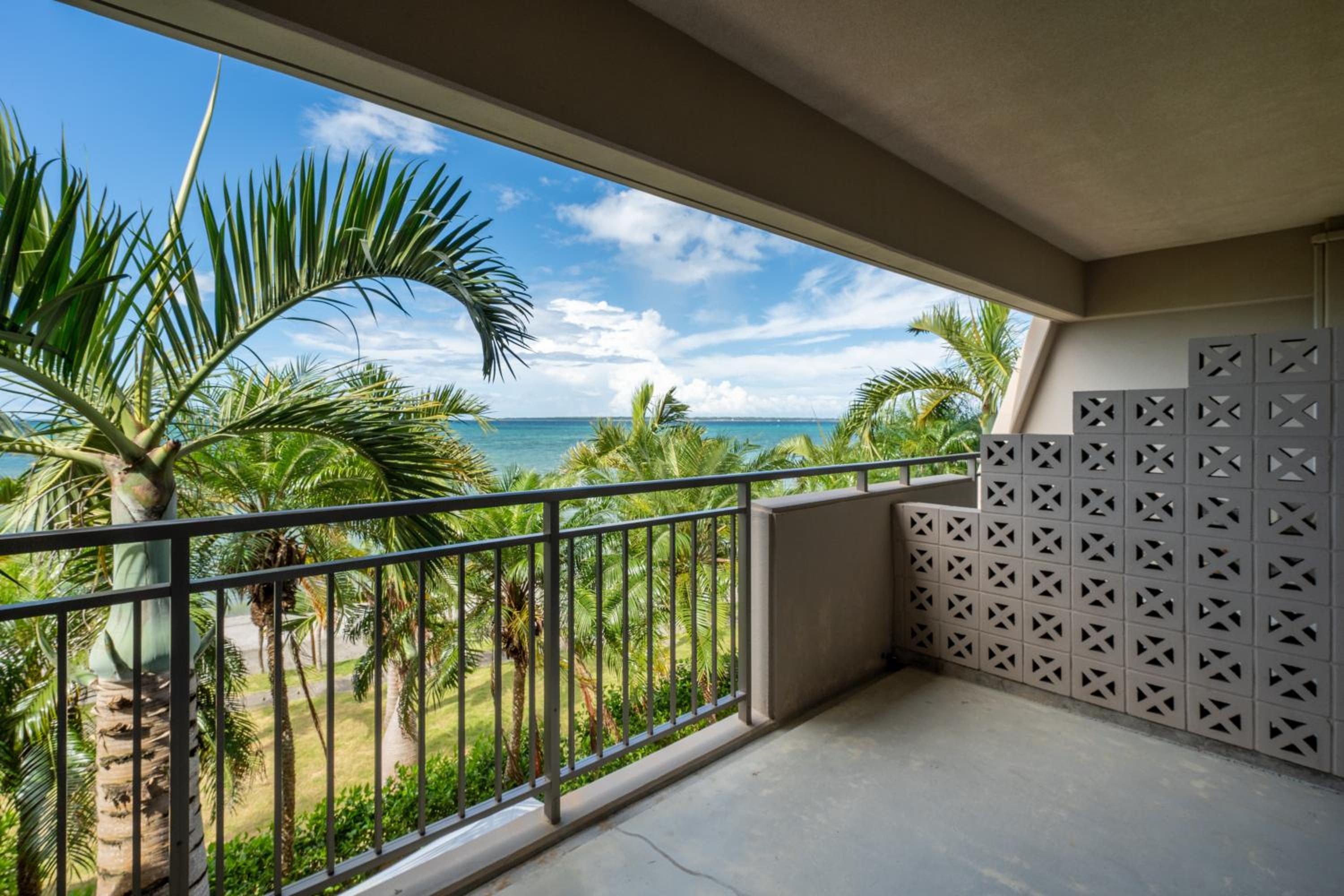 Standard Twin Room - Seaside Annex - Non-Smoking - Ocean's Wing - Photo 14