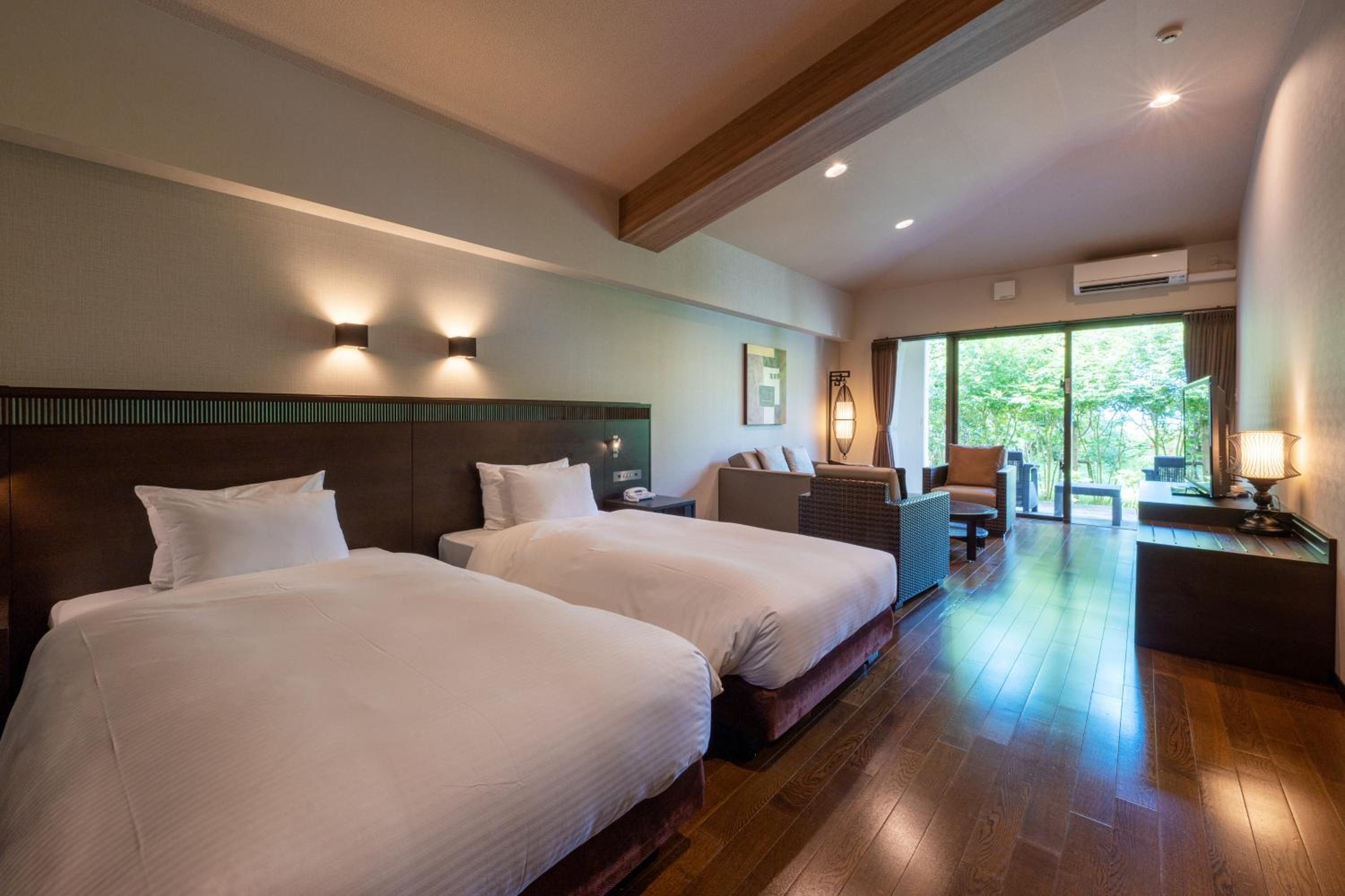 Twin Room with Garden View - Villa Garden - Photo 1