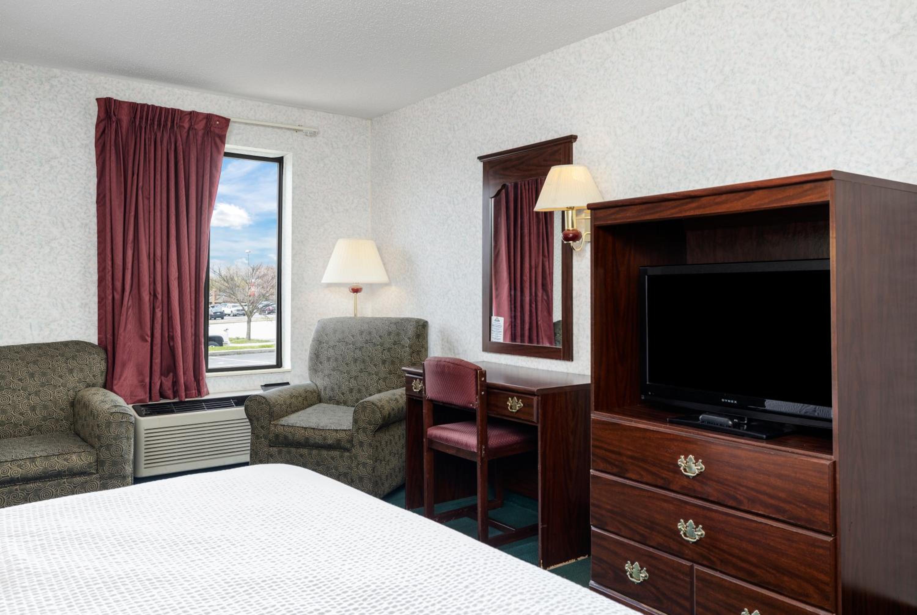 King Room - Mobility Access/Non-Smoking - Photo 6