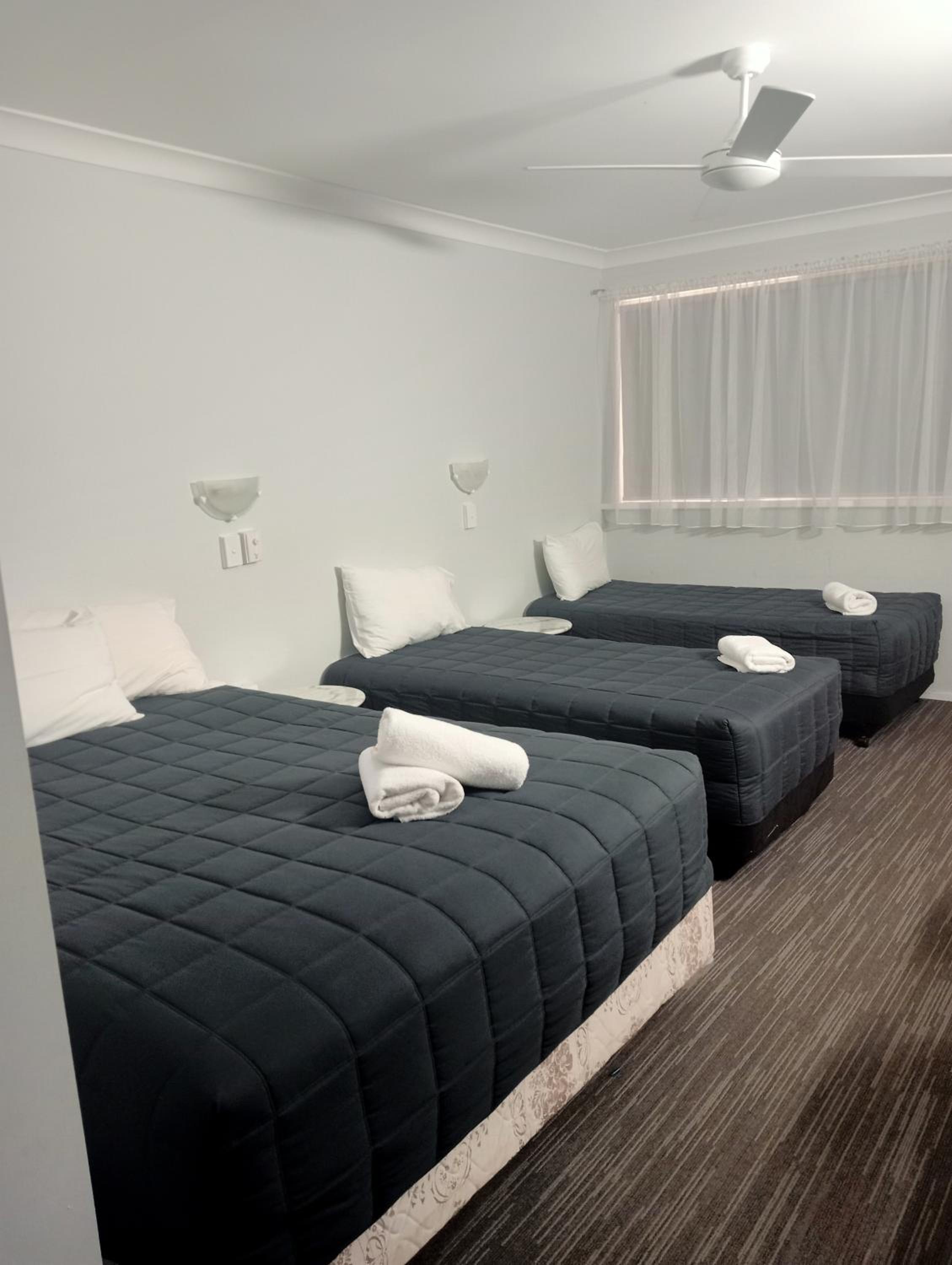 Deluxe Family Room photo 1