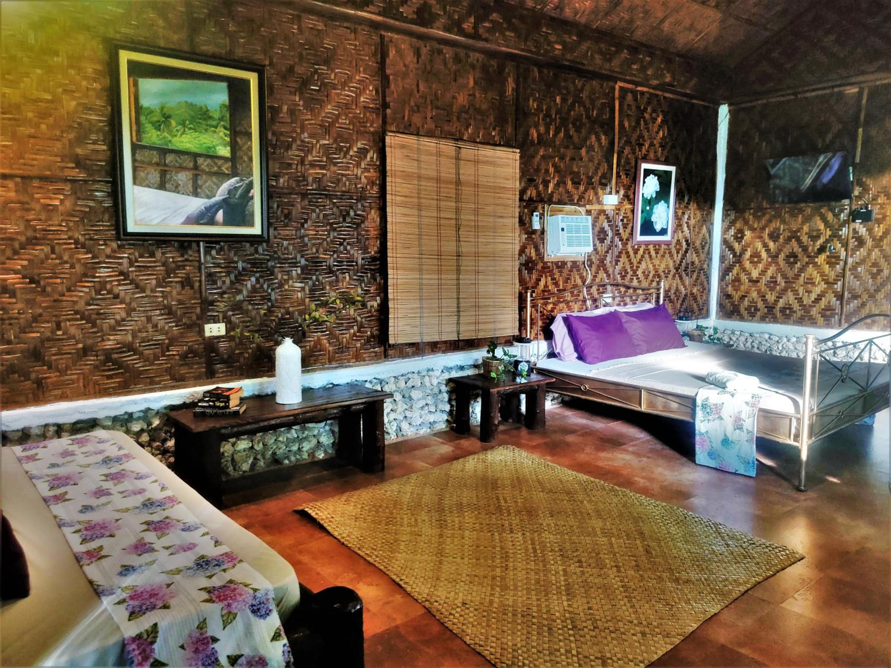 King Studio with Sofa Bed