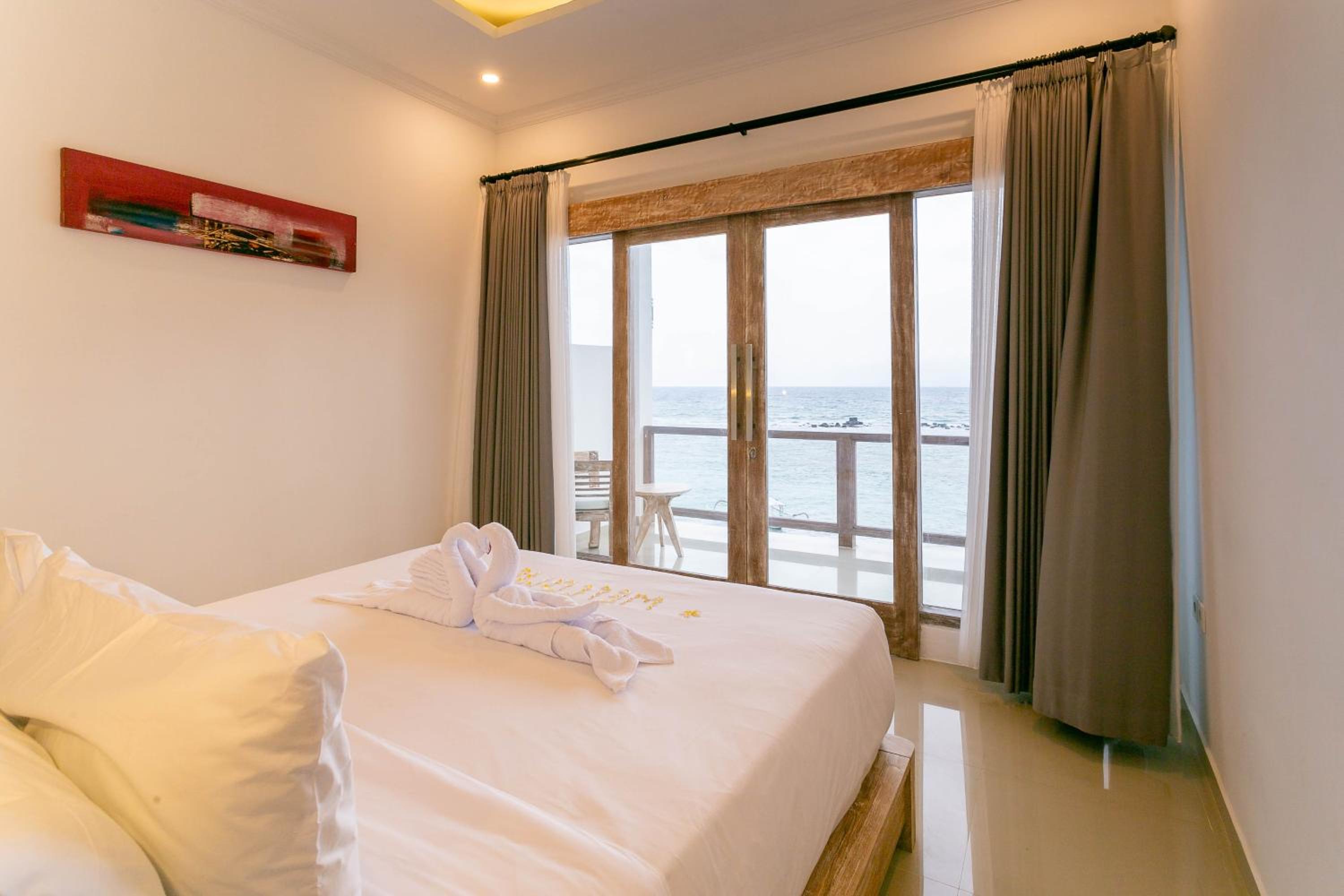 Suite with Sea View - Photo 1