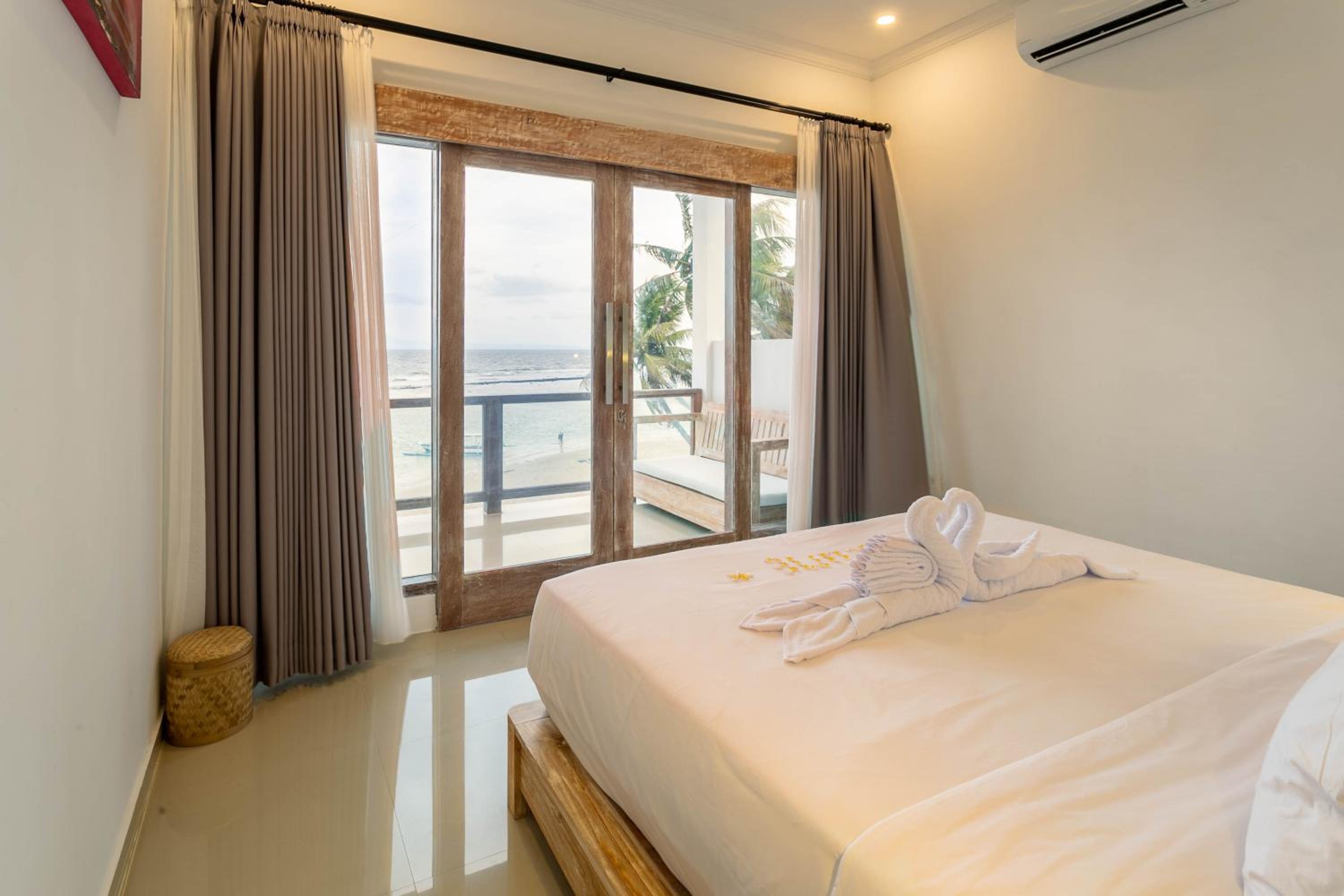 Suite with Sea View - Photo 5