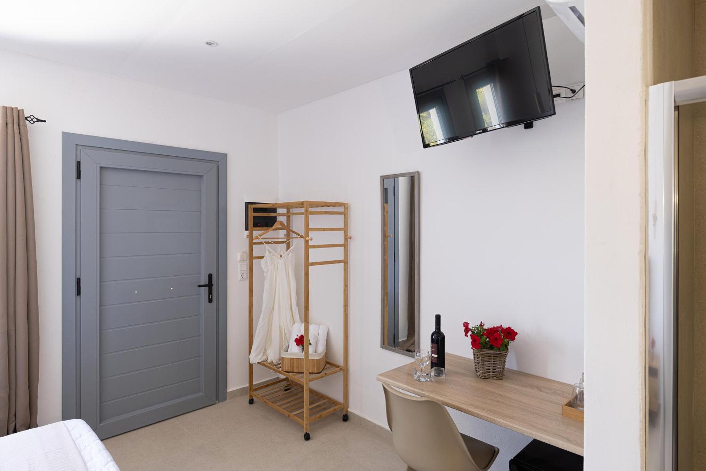 Suite with Balcony photo 3